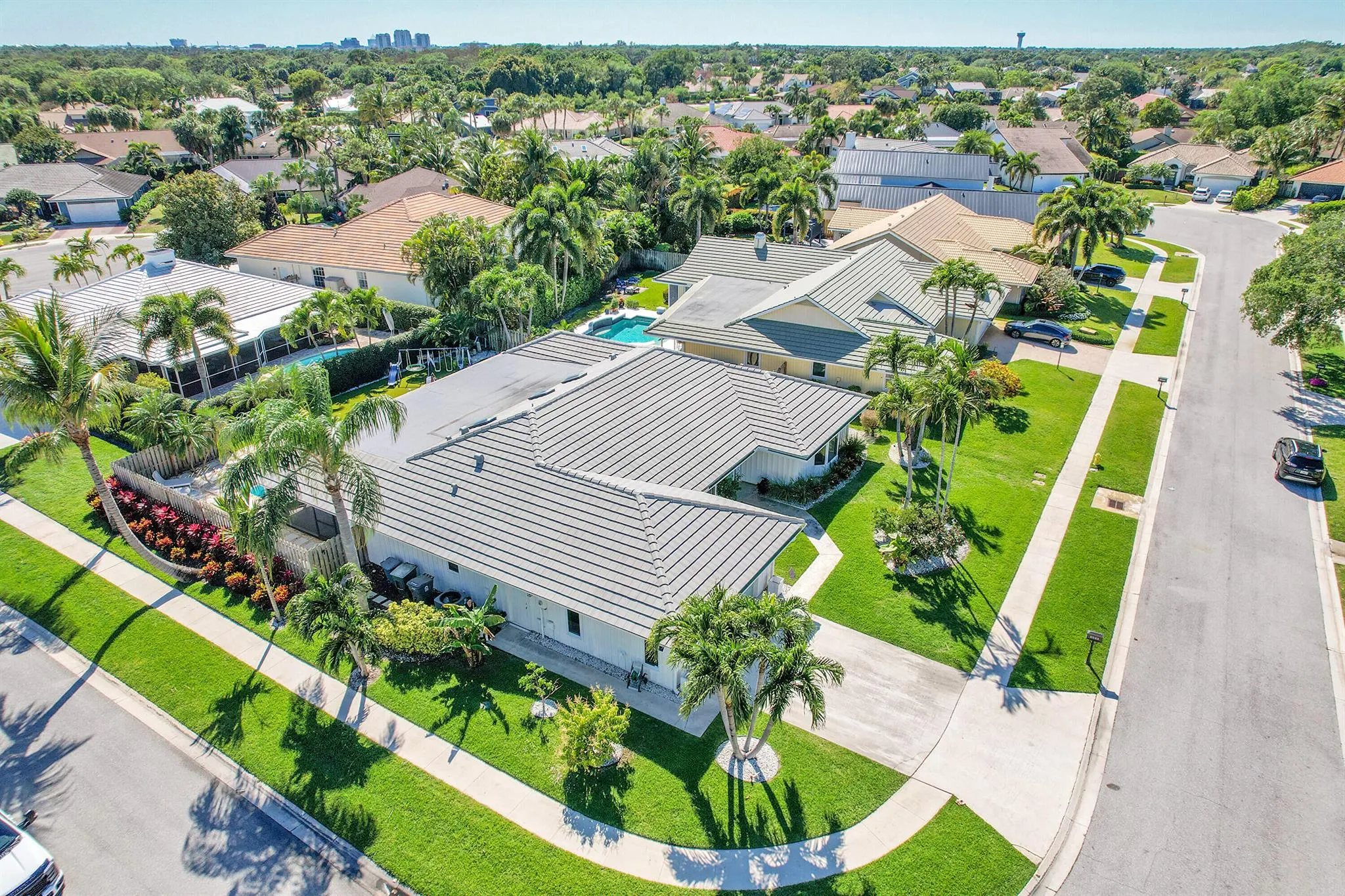 2543 Monaco Terrace