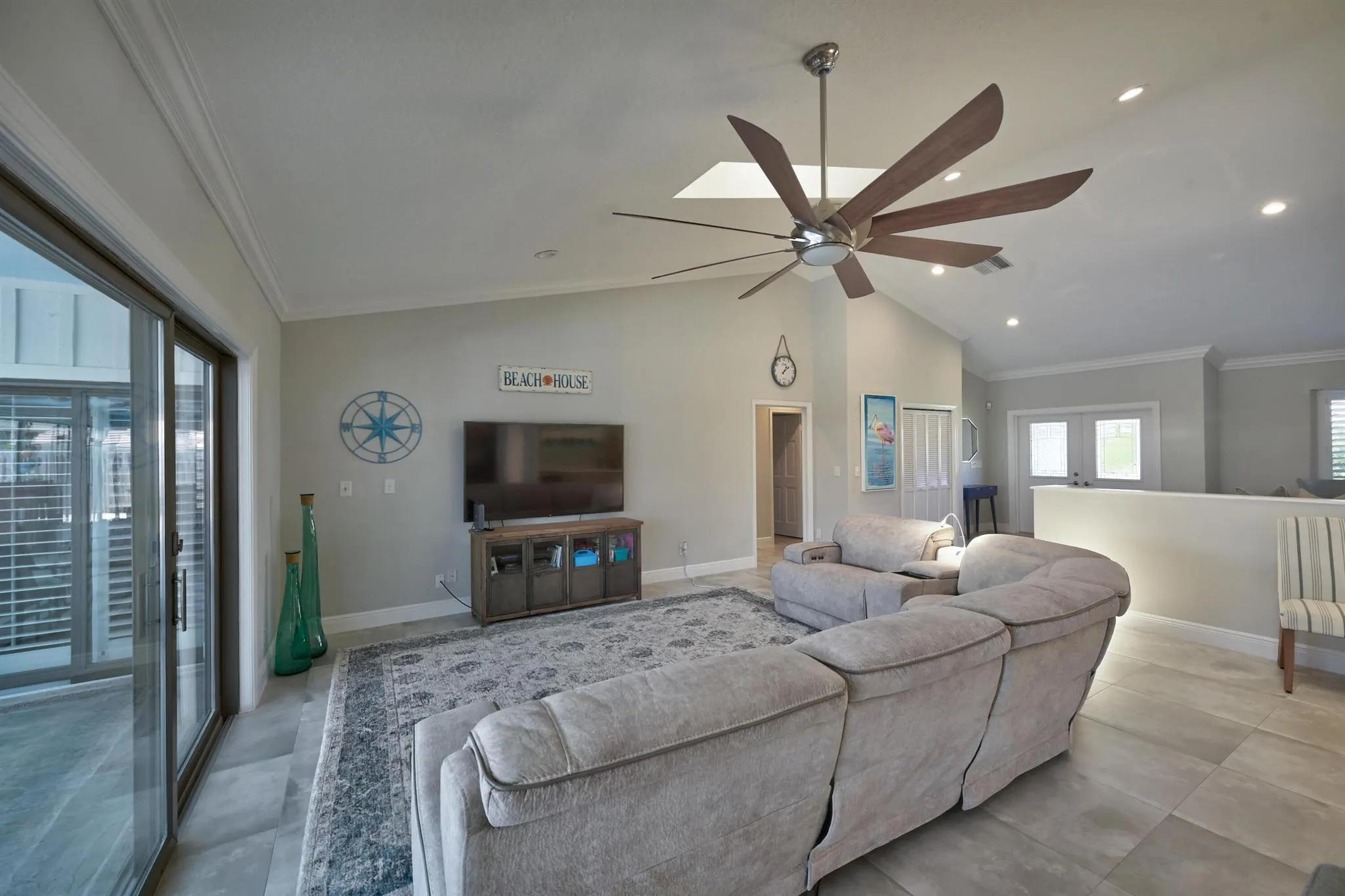 2543 Monaco Terrace