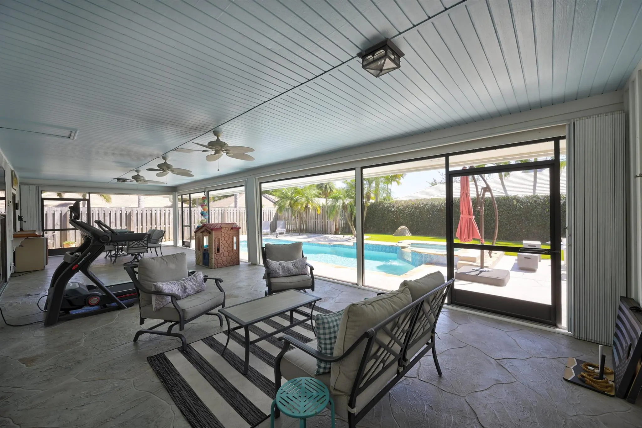 2543 Monaco Terrace