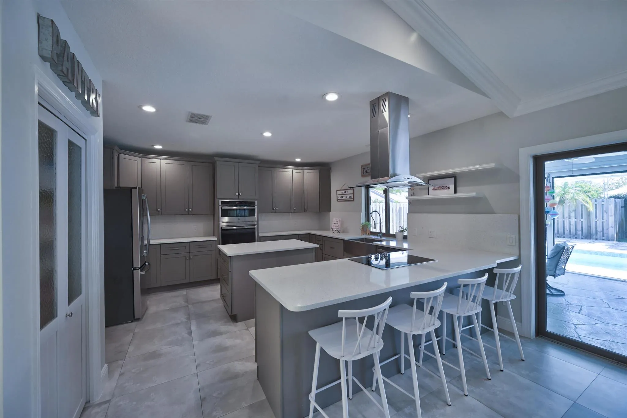 2543 Monaco Terrace