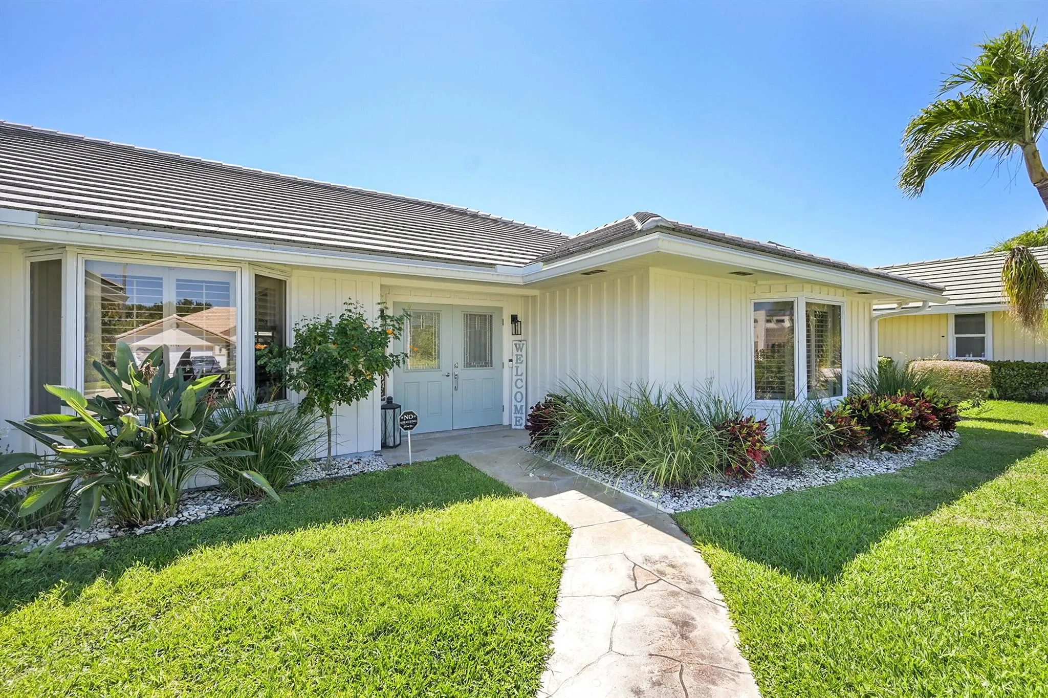 2543 Monaco Terrace