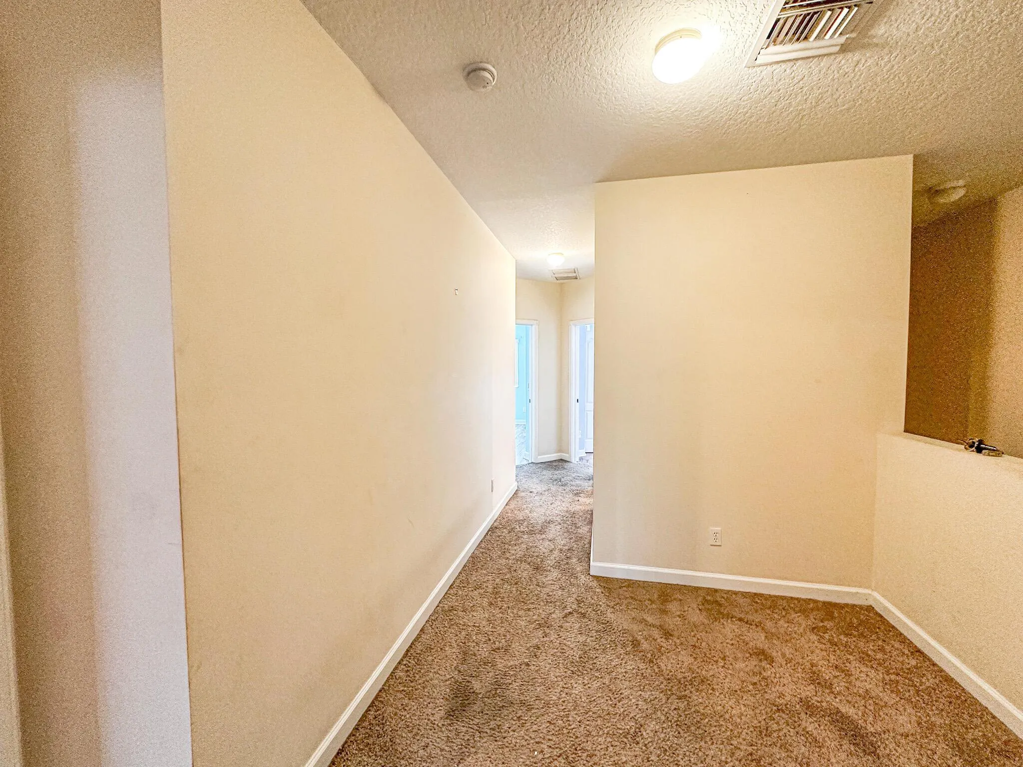 2524 Creekside Drive