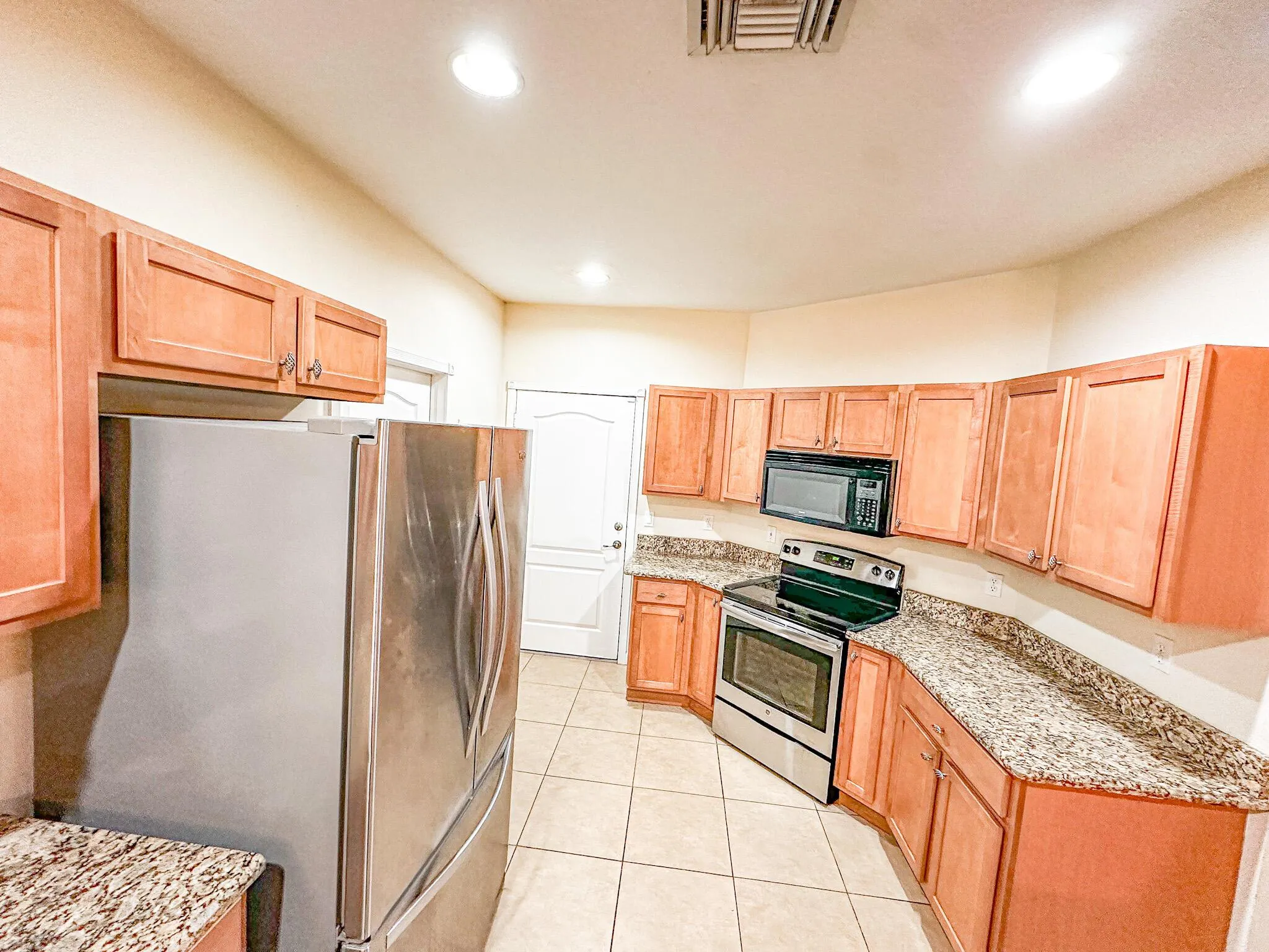 2524 Creekside Drive