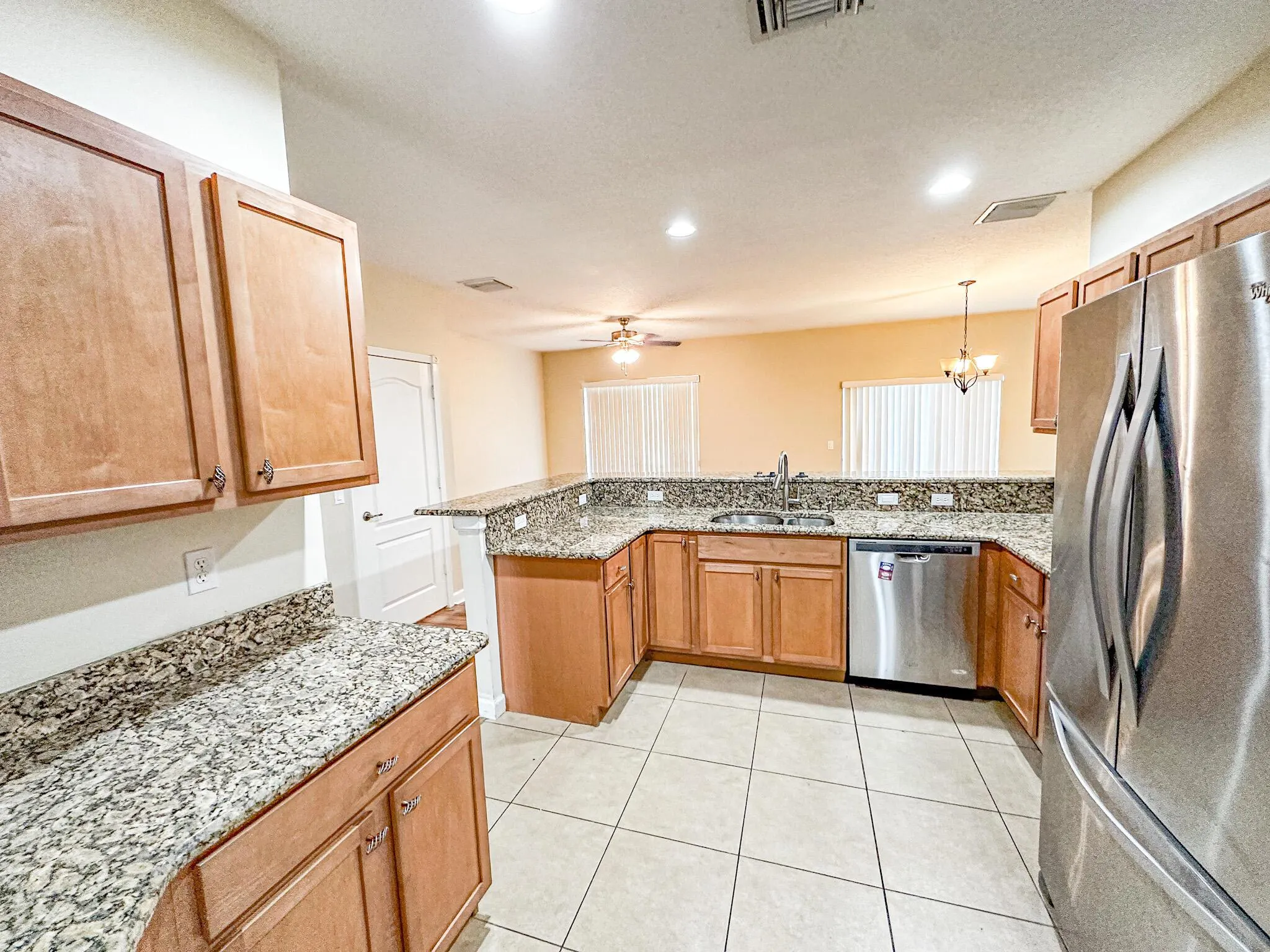 2524 Creekside Drive