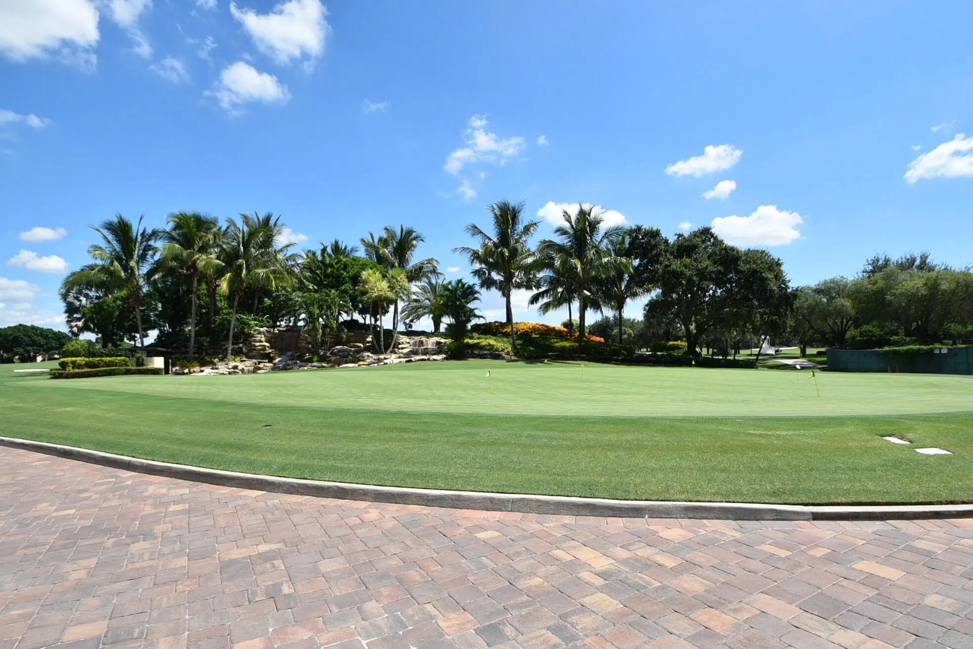 15854 Loch Maree Lane, #2804