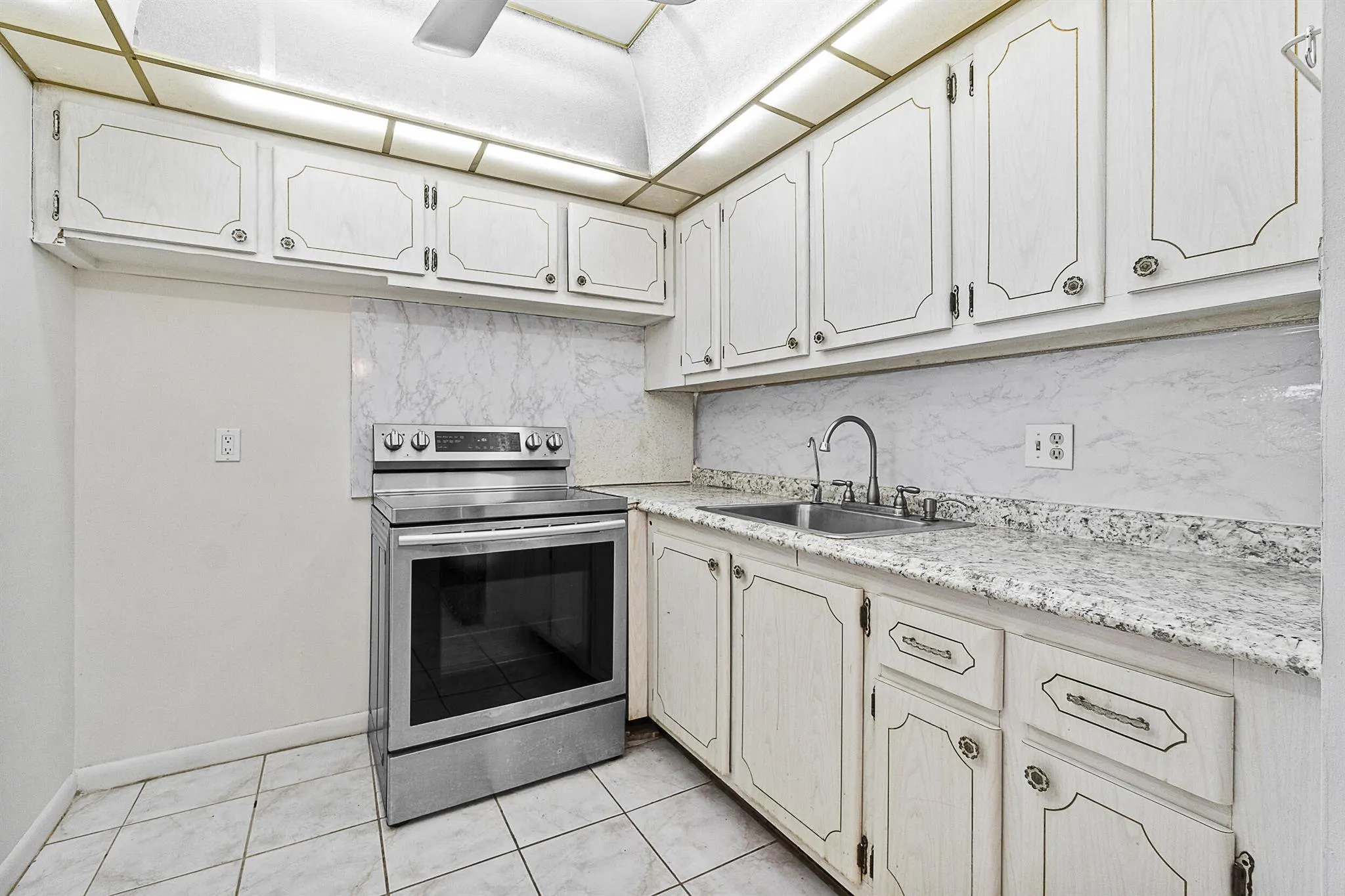79 Camden D