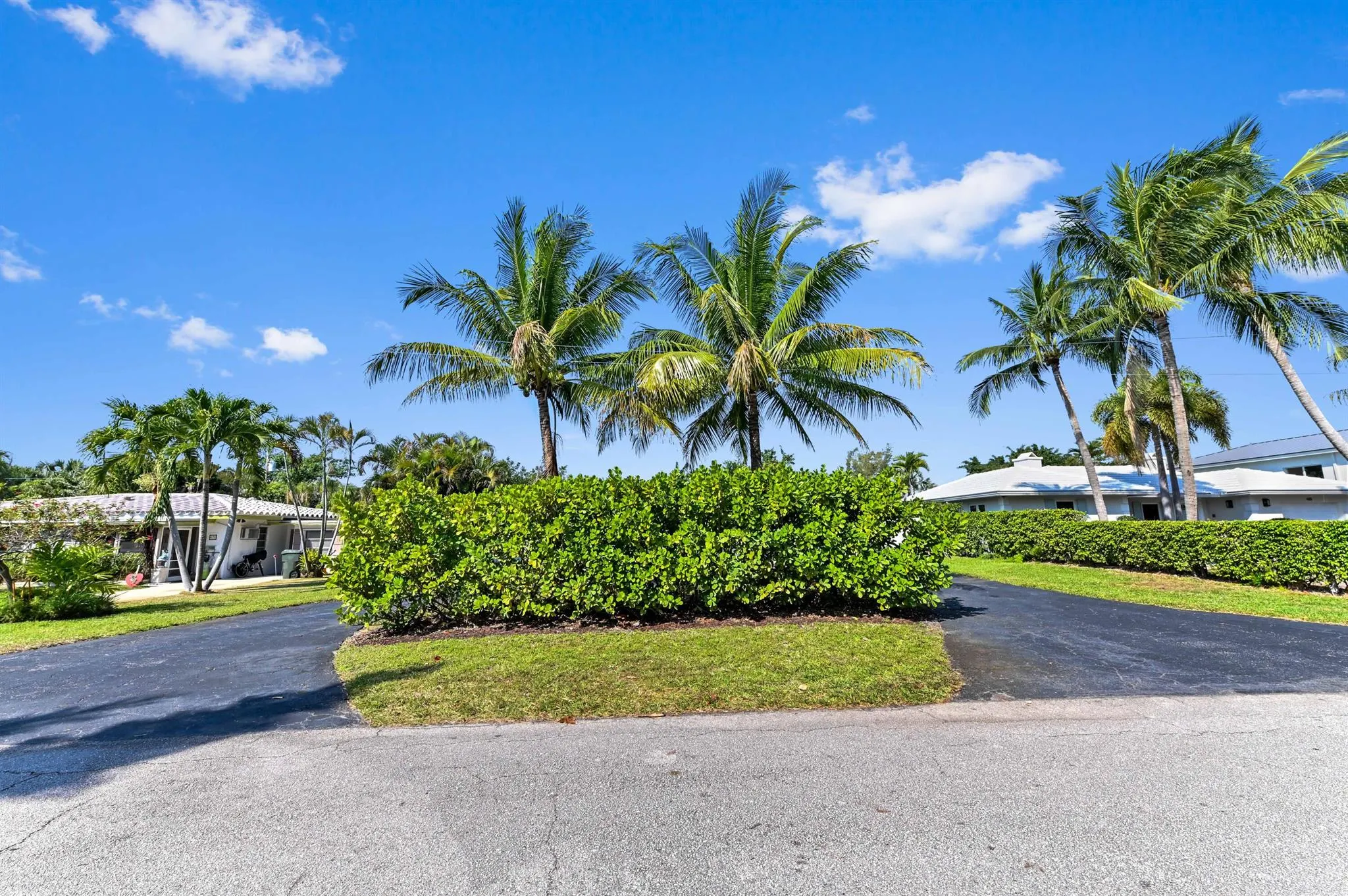 445 NW 5th Avenue
