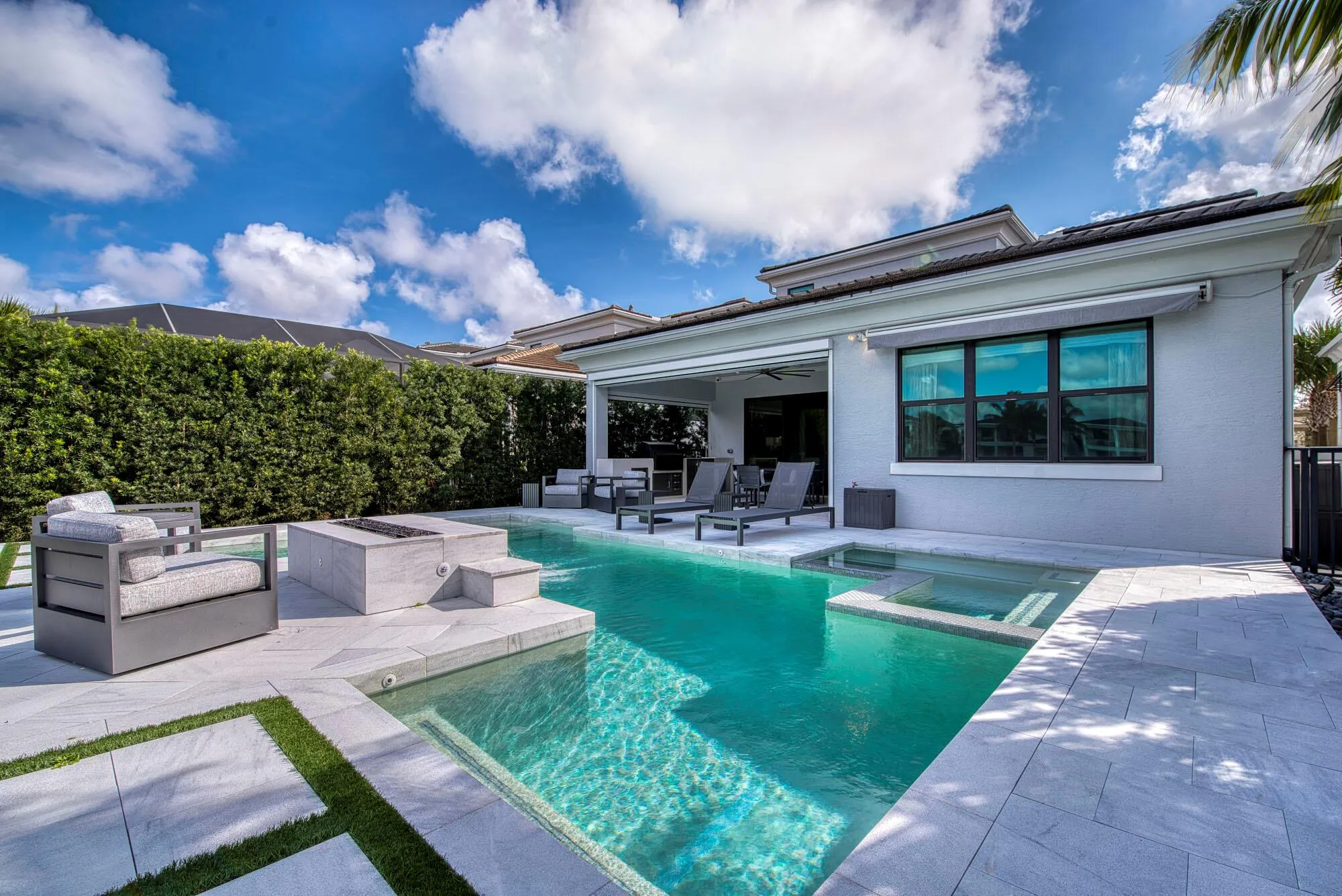 13651 Artisan Cir Circle
