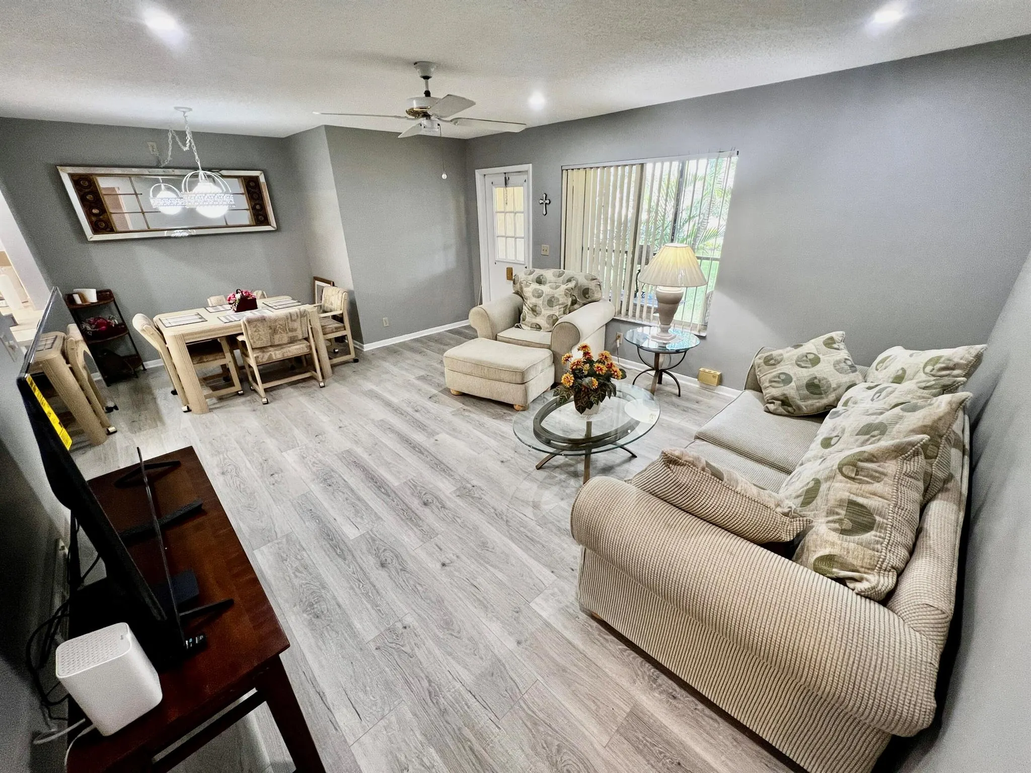 408 Pine Glen Lane, #C-2
