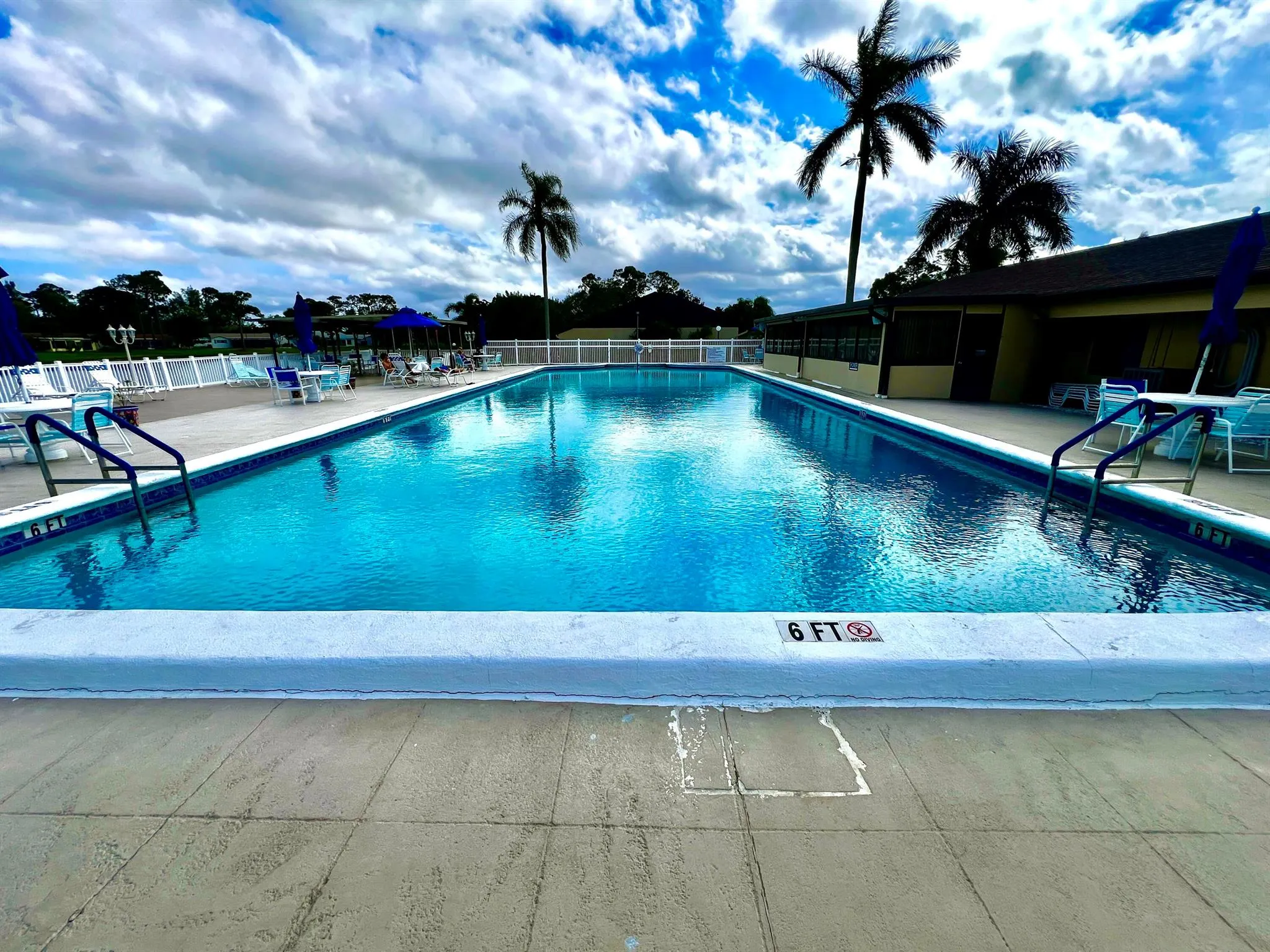408 Pine Glen Lane, #C-2
