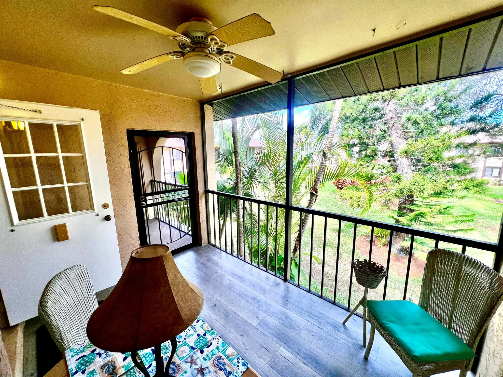 408 Pine Glen Lane, #C-2