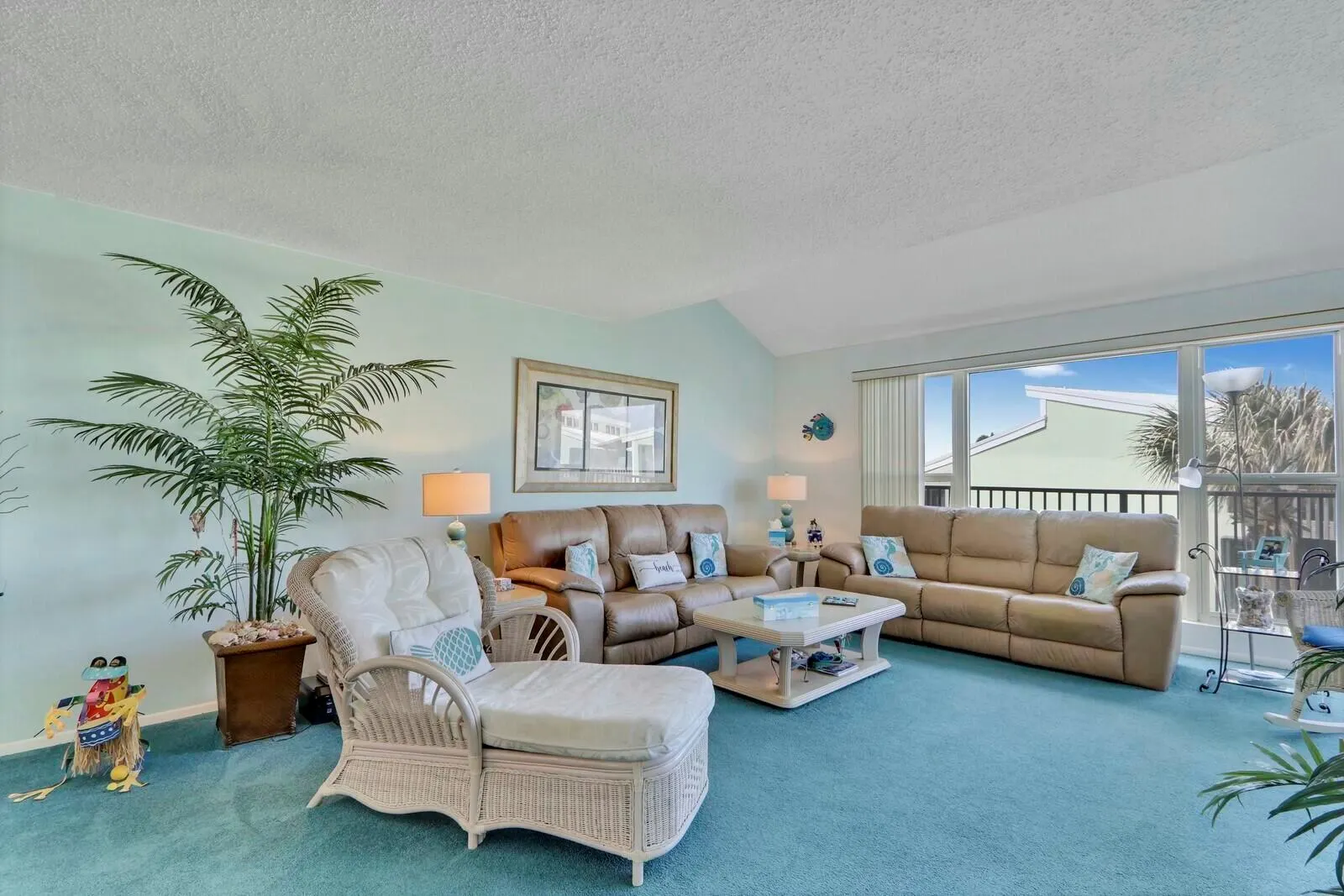 2051 NE Ocean Boulevard, #22