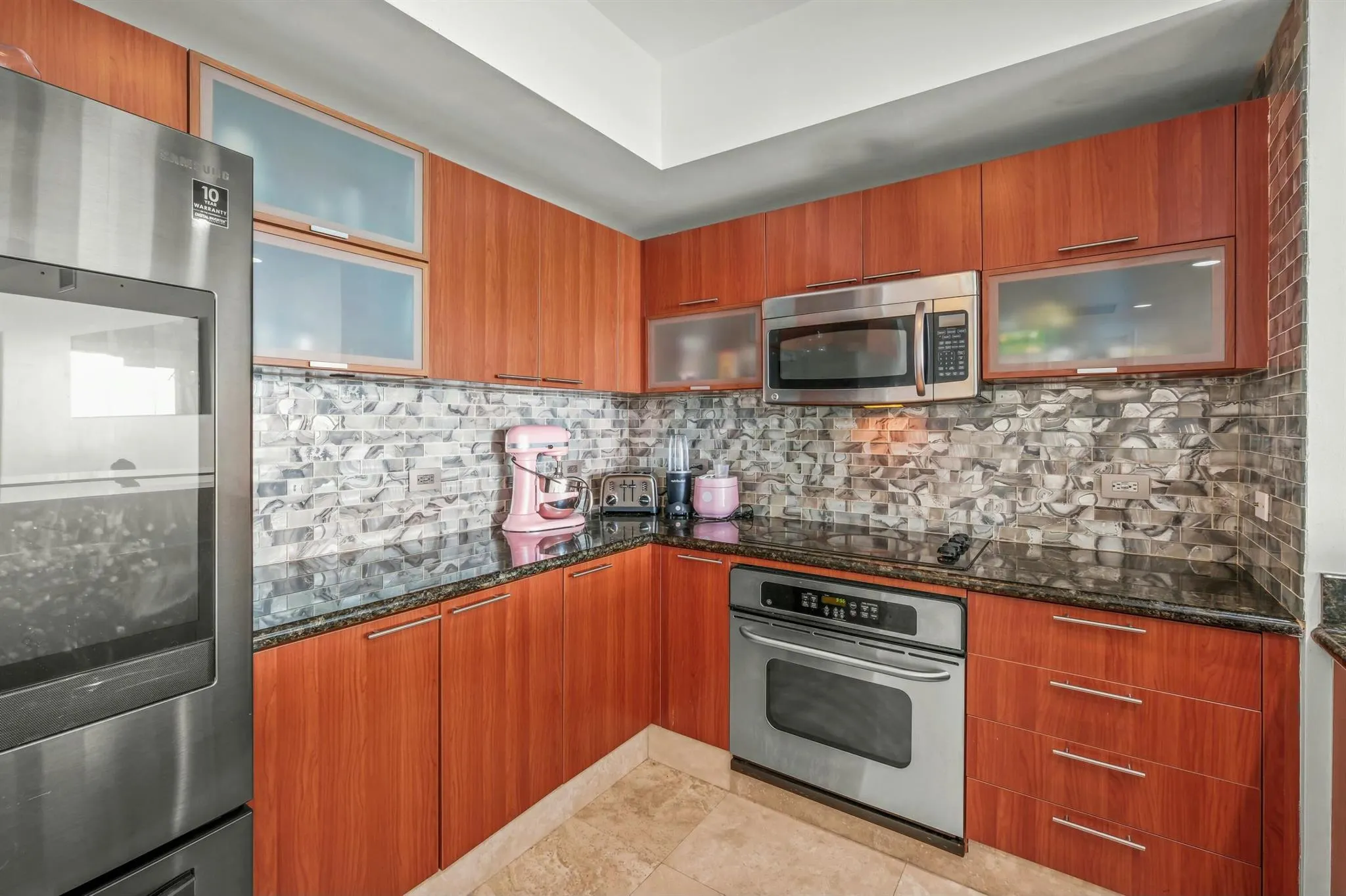 2640 Lake Shore Drive, #1710