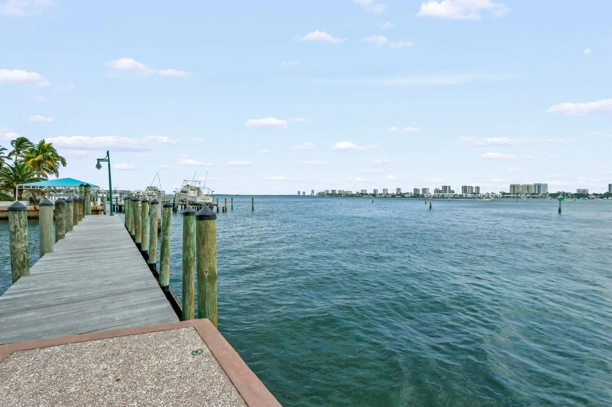 2640 Lake Shore Drive, #1710