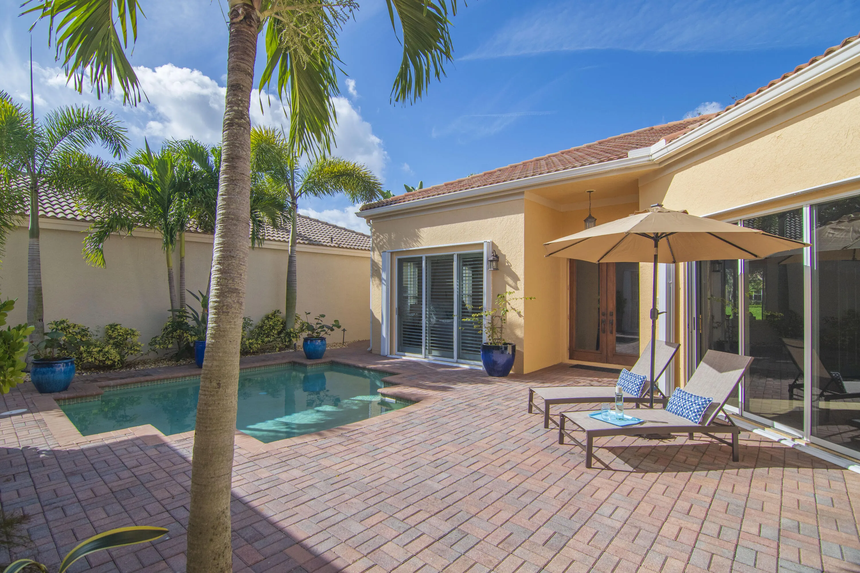9555 E Maiden Court