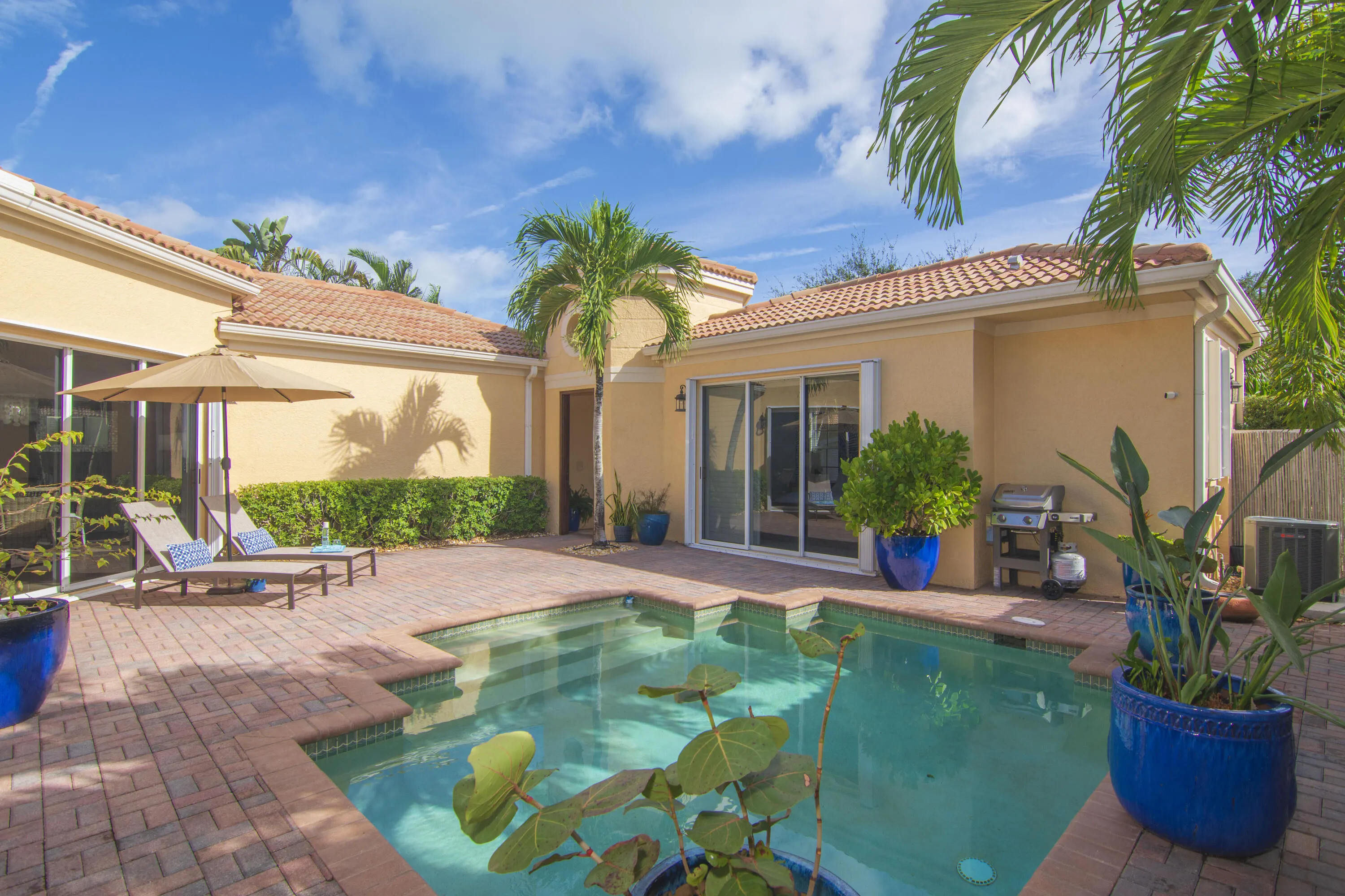 9555 E Maiden Court