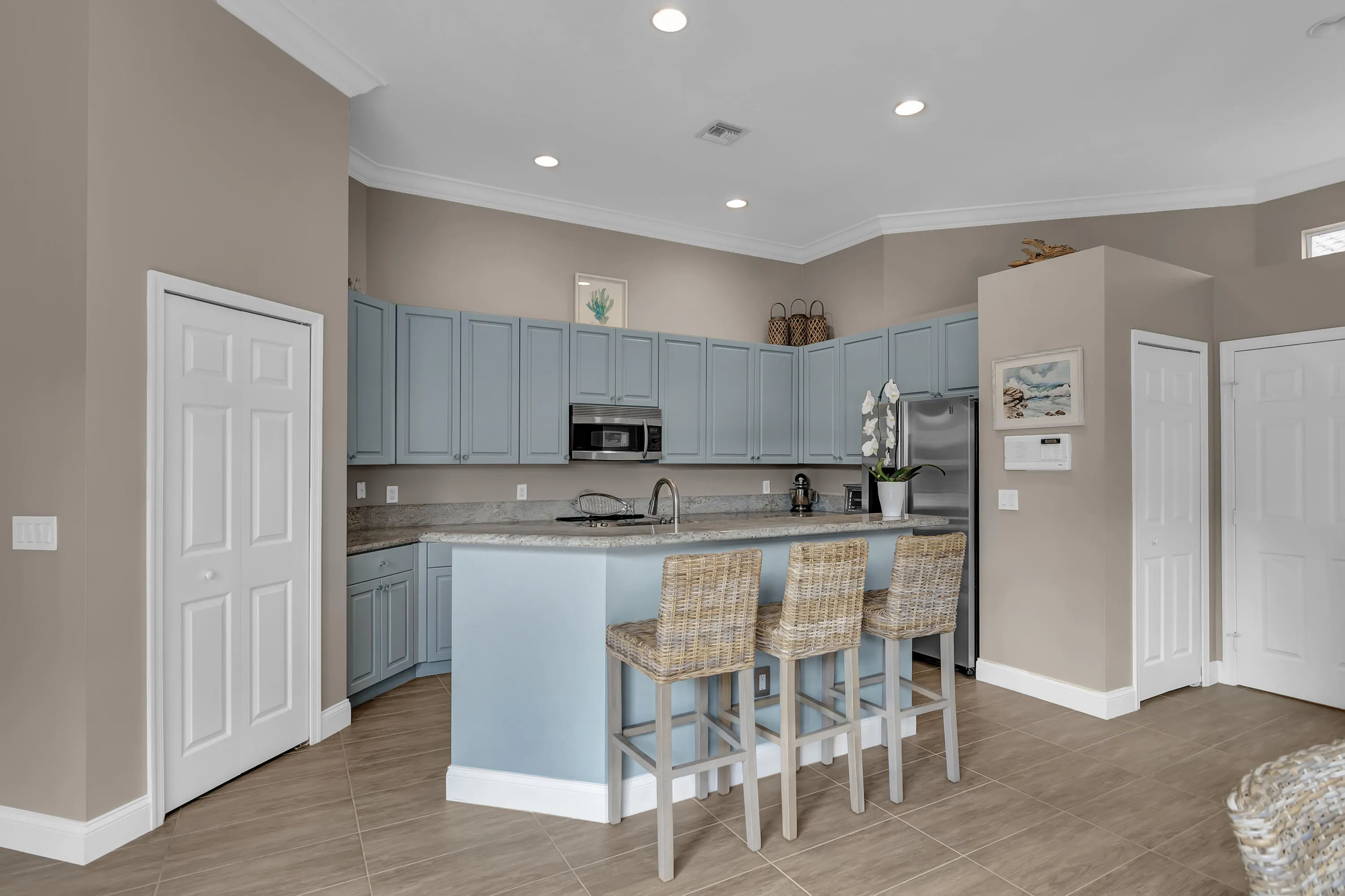 9555 E Maiden Court