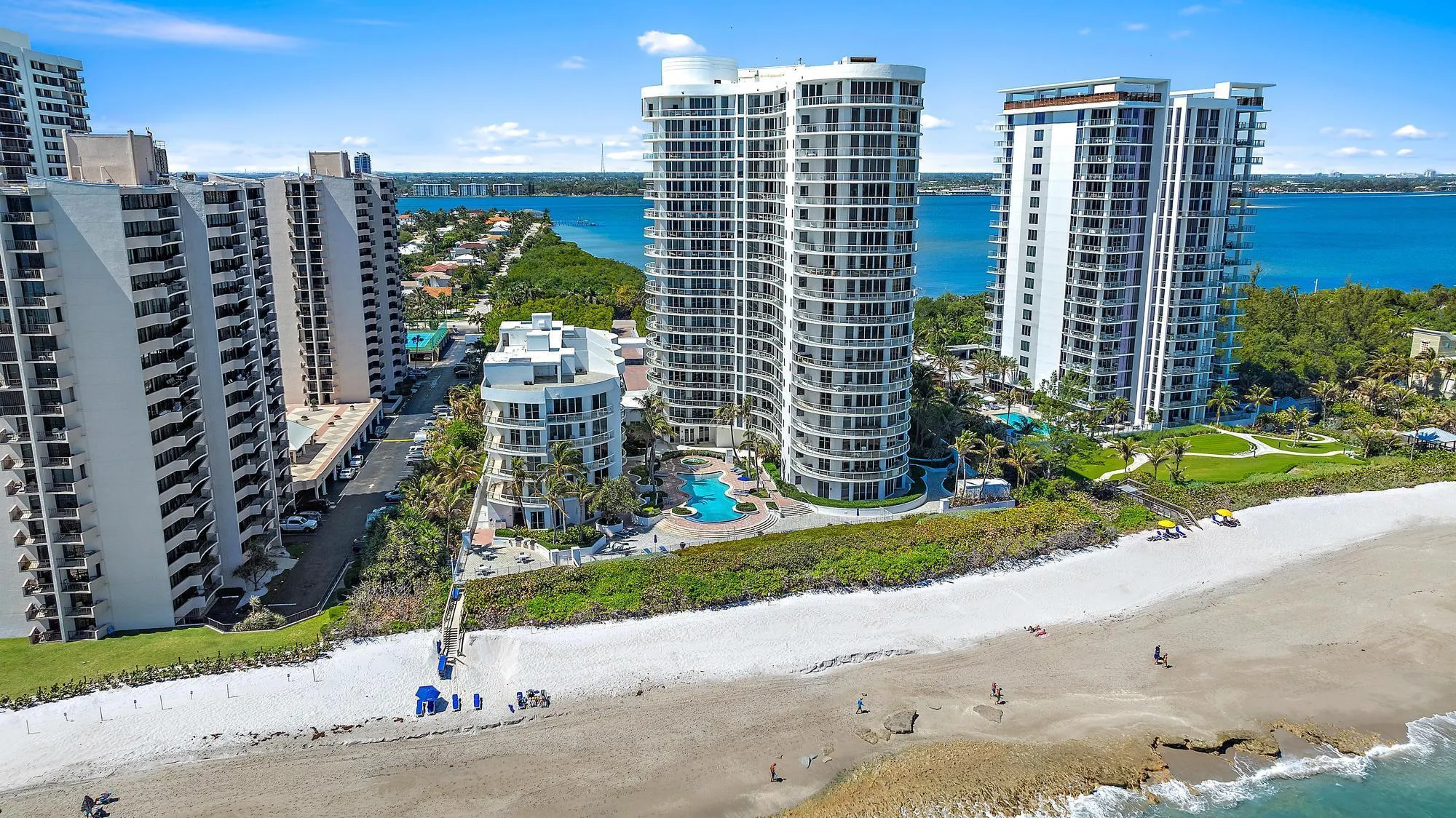 4600 N Ocean Drive, #402