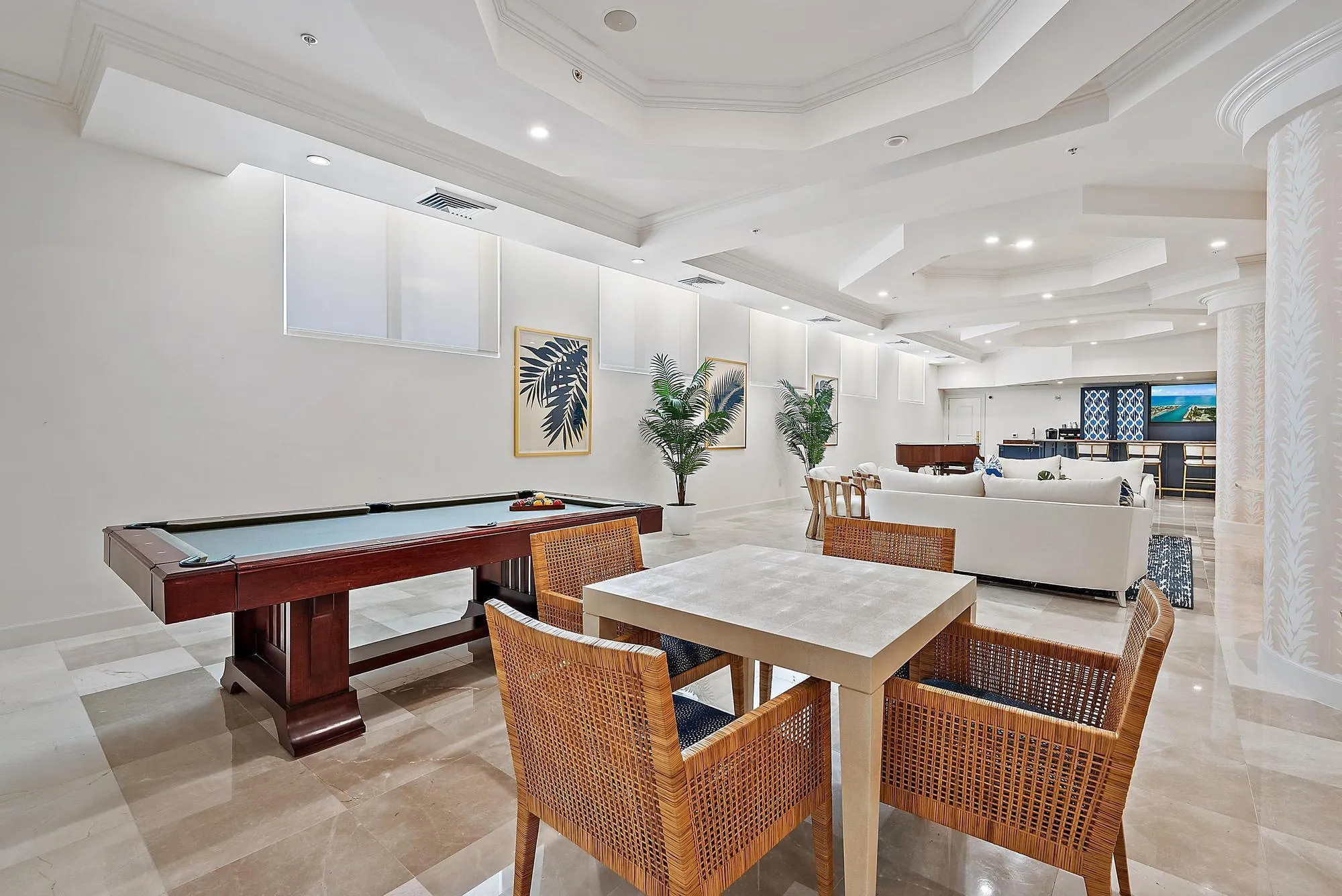 4600 N Ocean Drive, #402