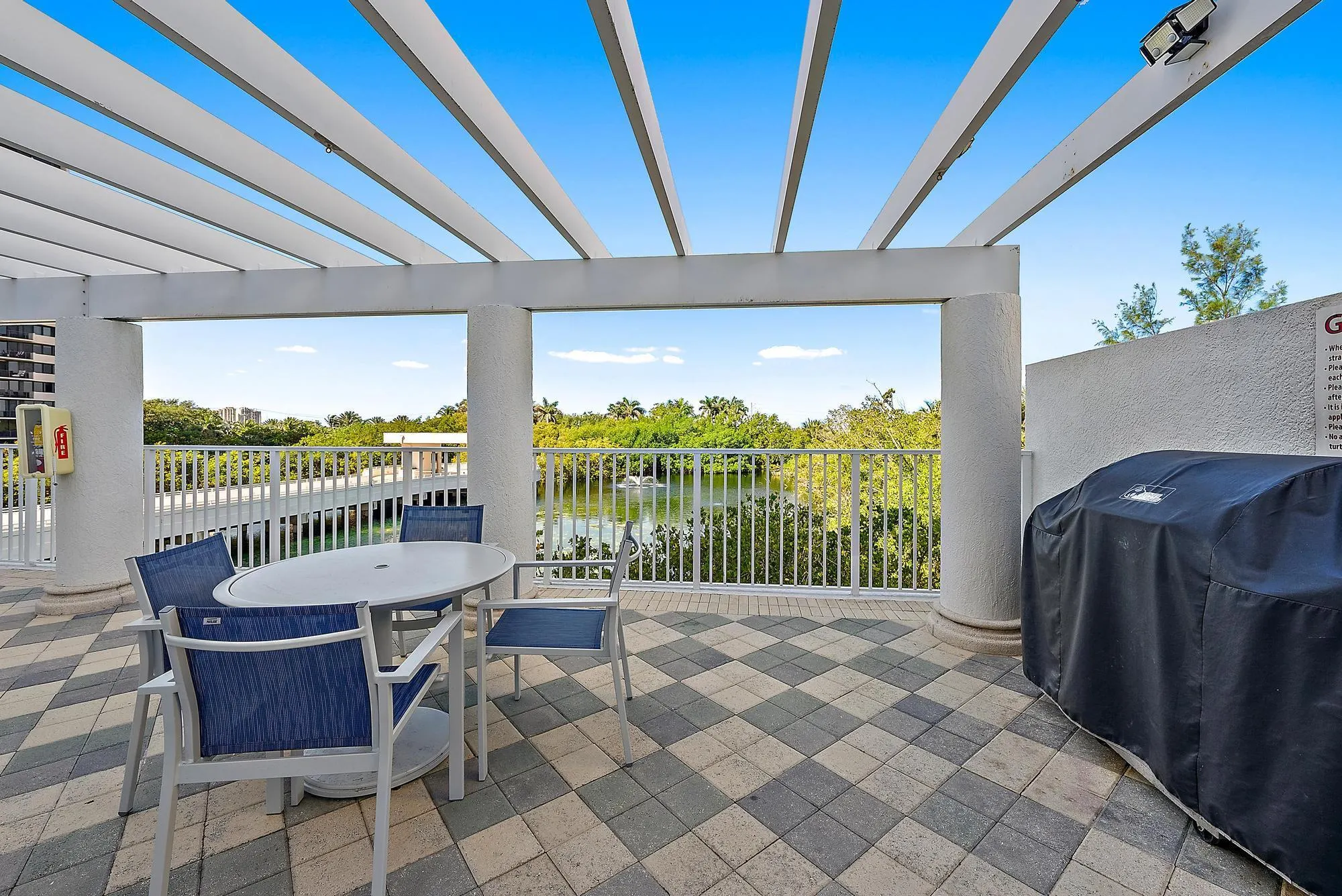 4600 N Ocean Drive, #402