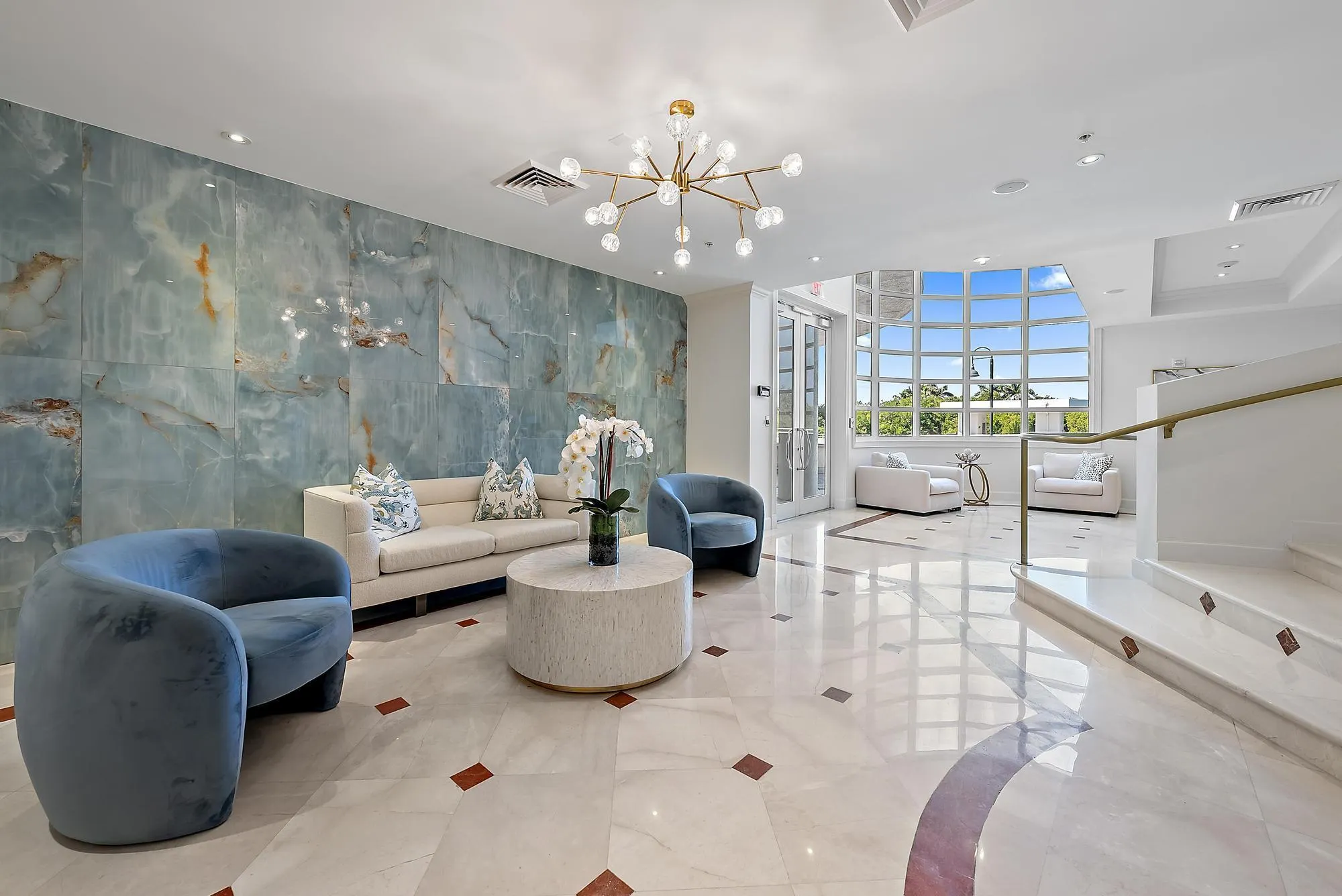 4600 N Ocean Drive, #402