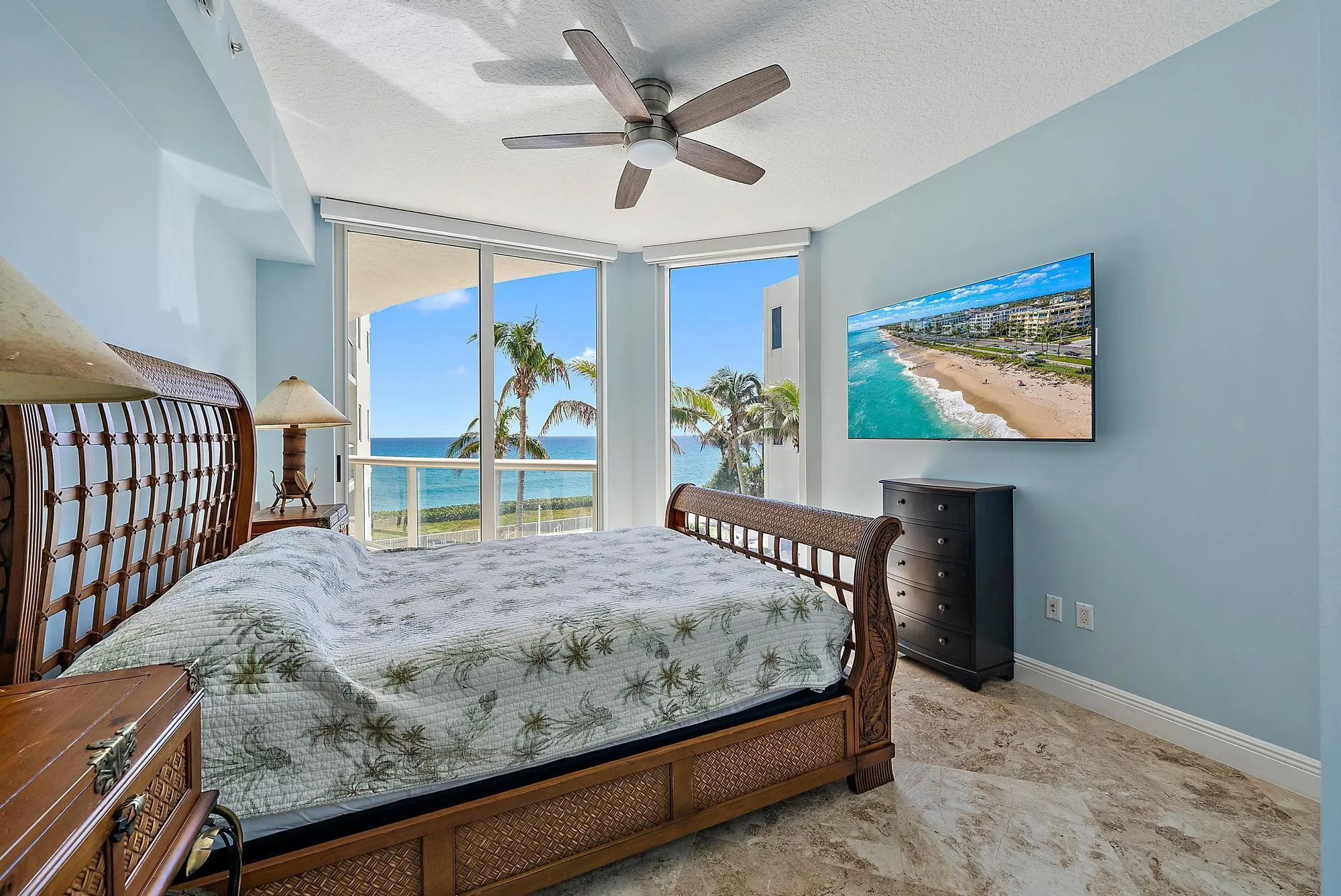 4600 N Ocean Drive, #402