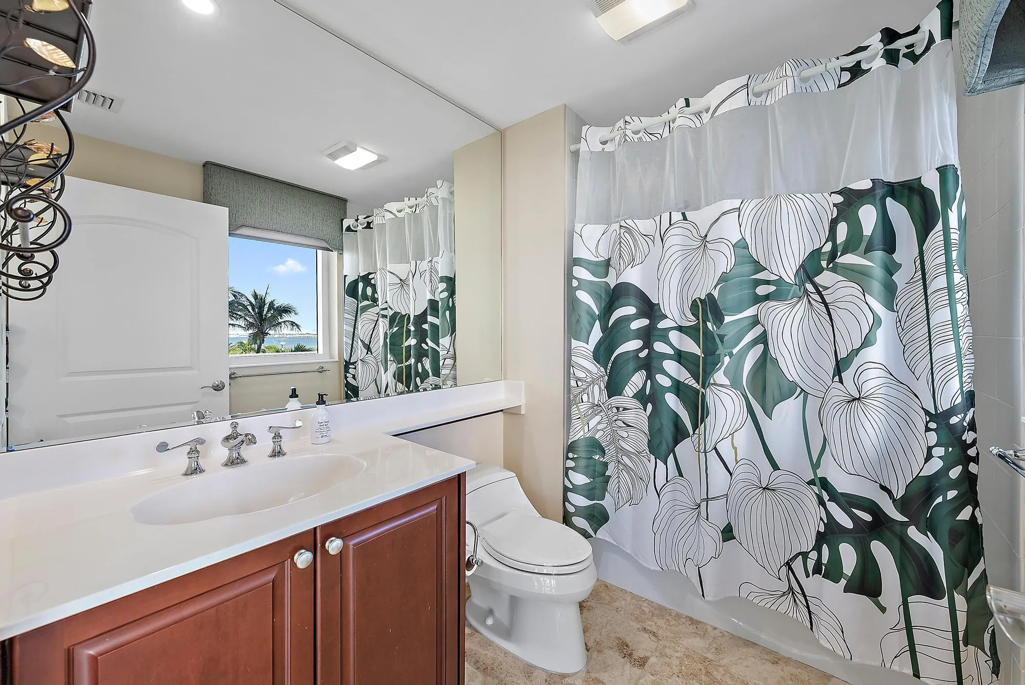 4600 N Ocean Drive, #402