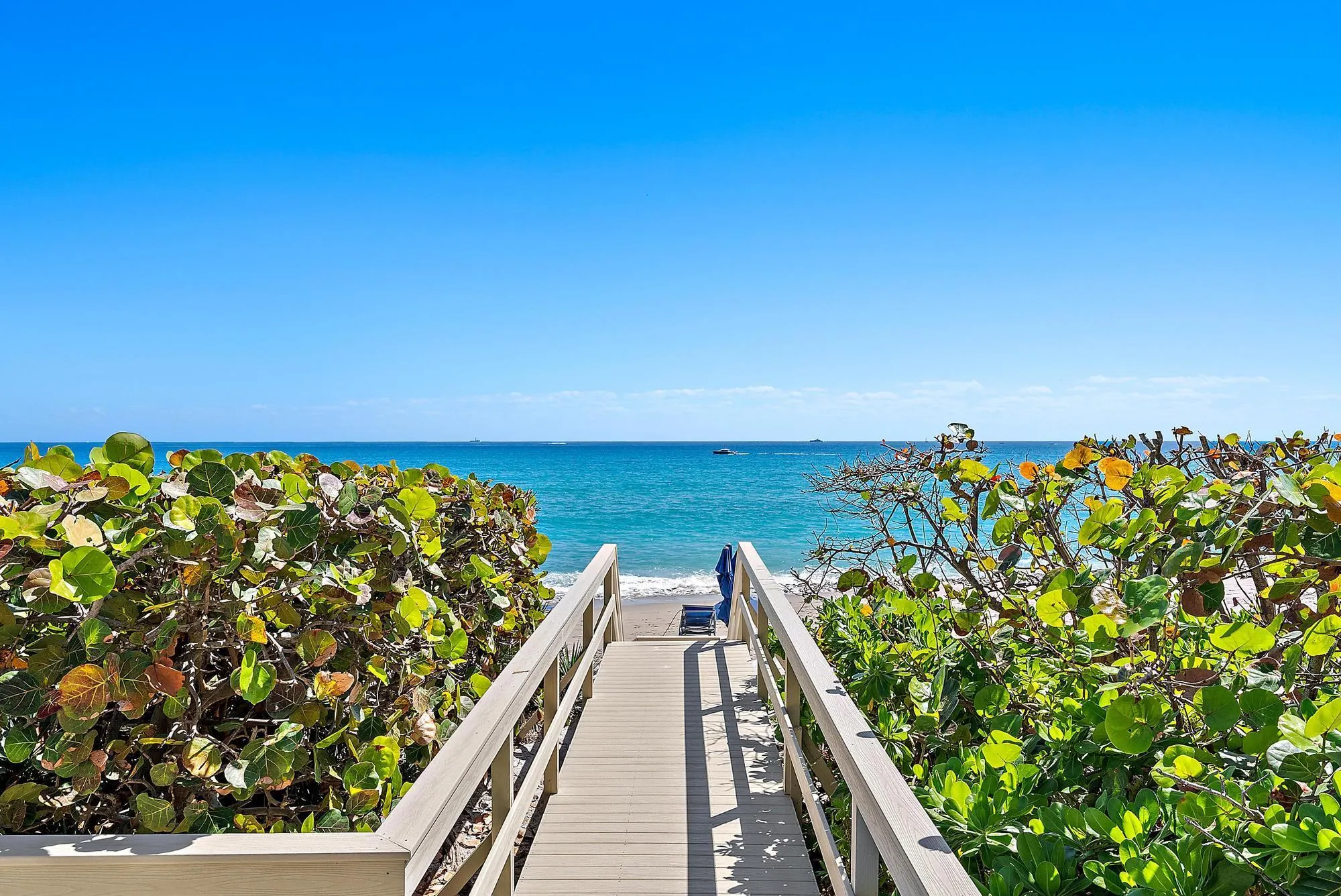 4600 N Ocean Drive, #402