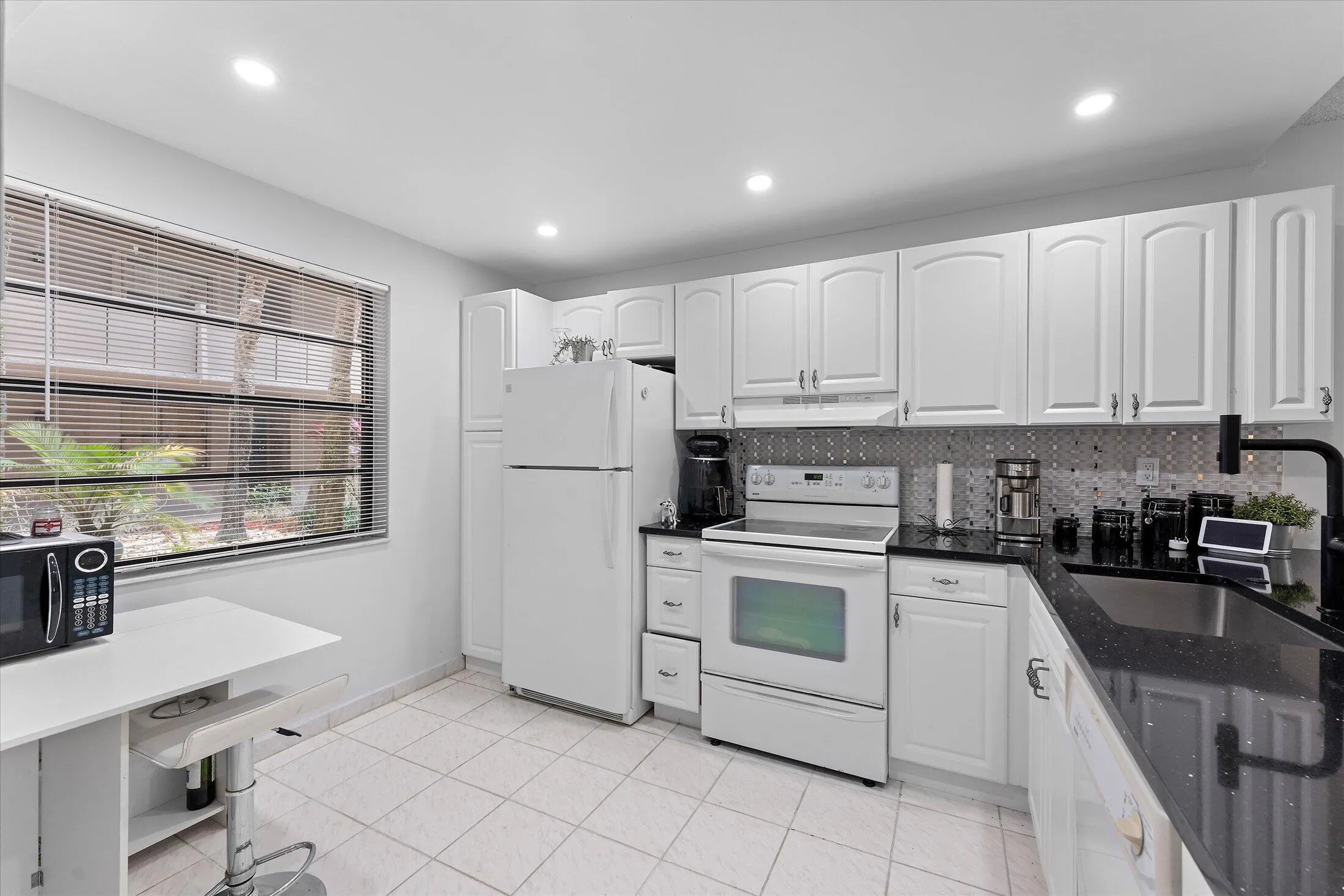 1101 Colony Point Circle, #118