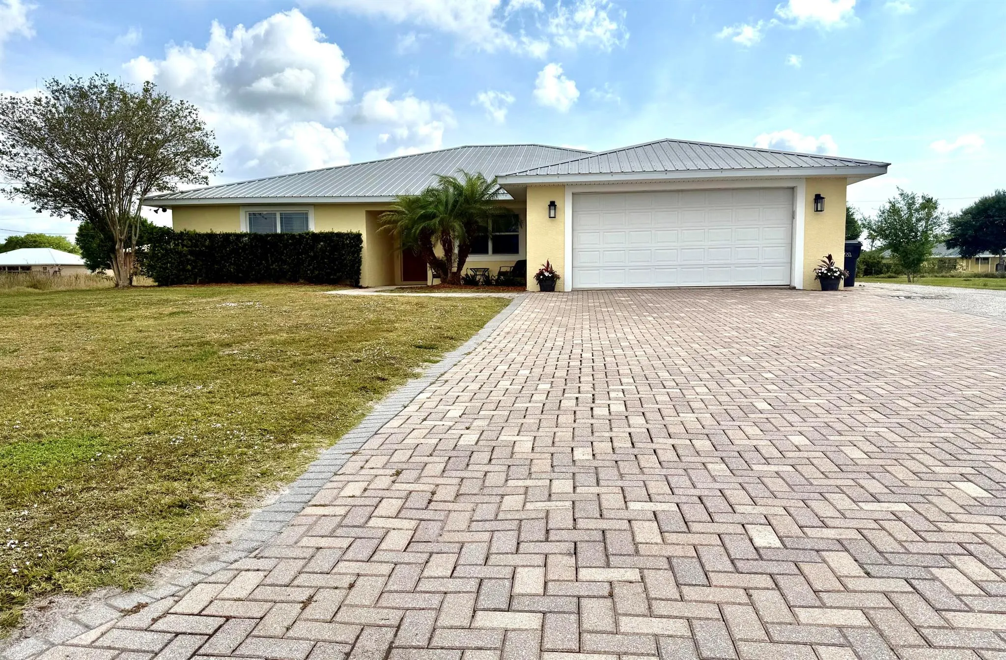 472 SW 86th Terrace