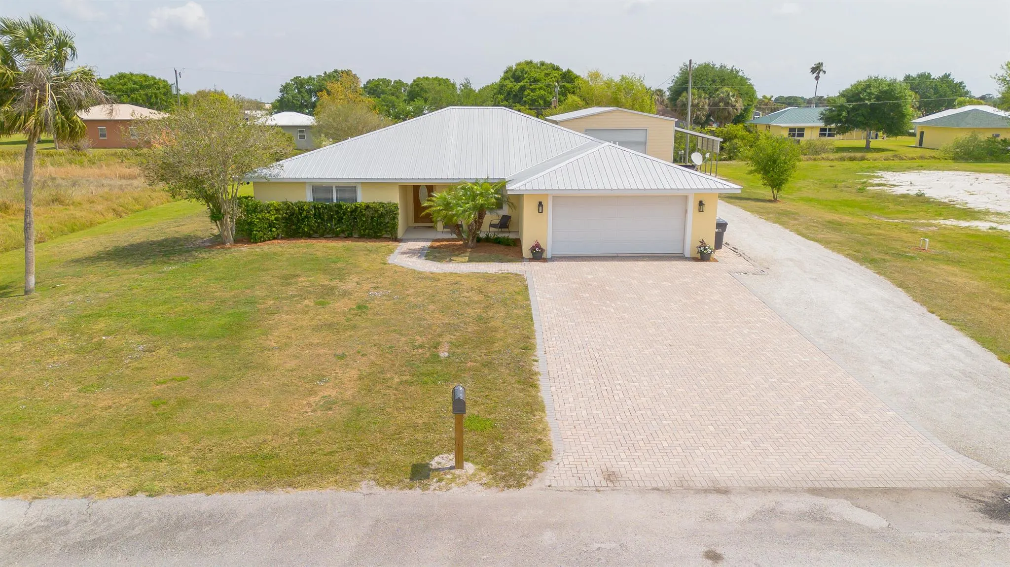 472 SW 86th Terrace