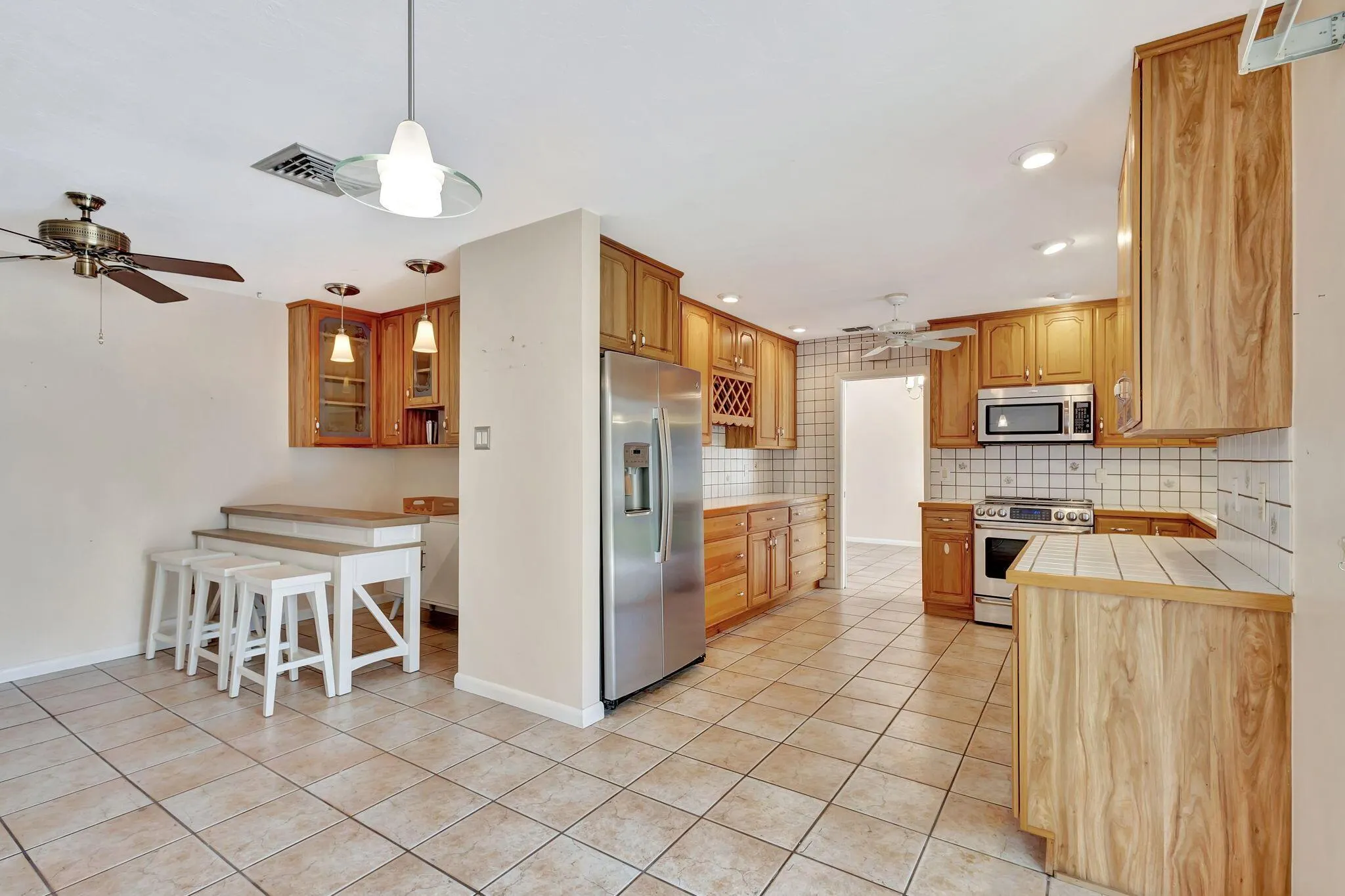 8111 W Lake Drive