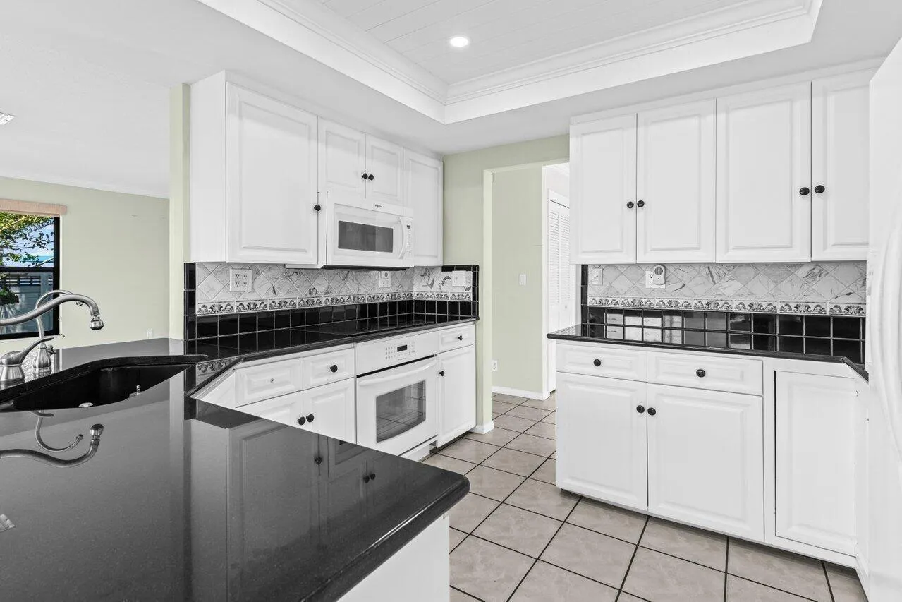 1102 Highland Beach Drive, #1w
