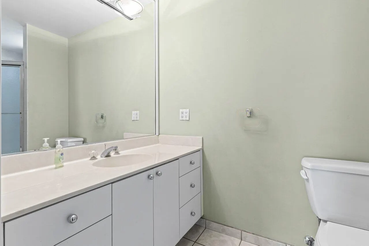 1102 Highland Beach Drive, #1w