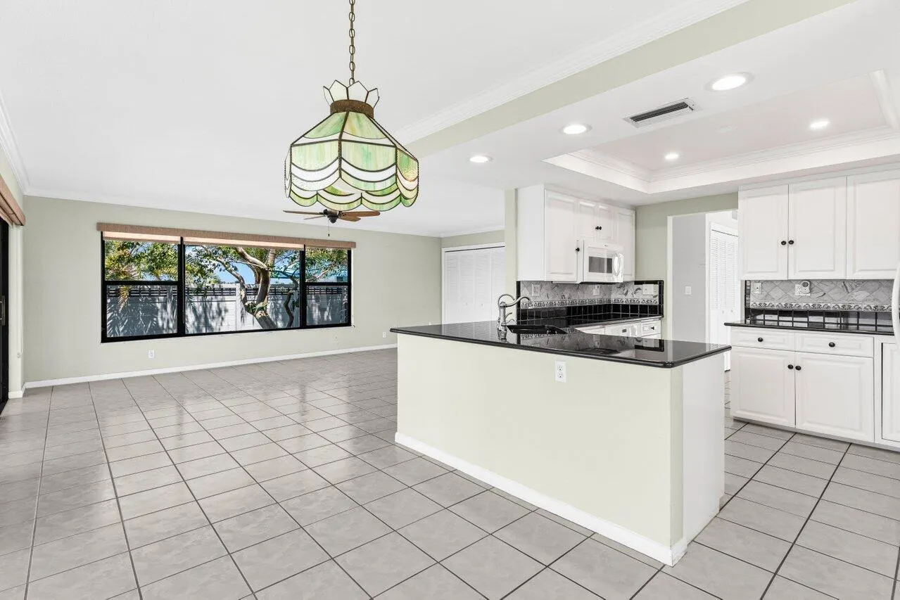1102 Highland Beach Drive, #1w