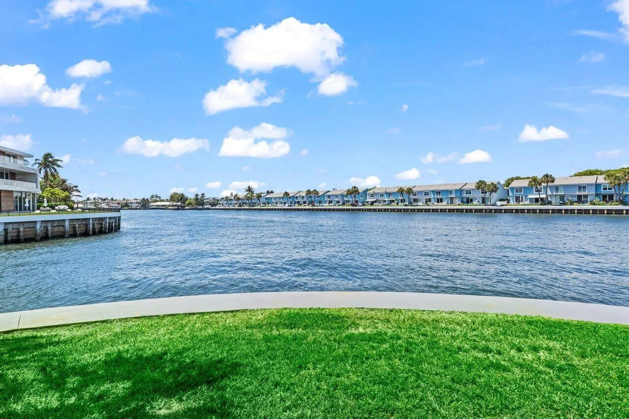 1102 Highland Beach Drive, #1w