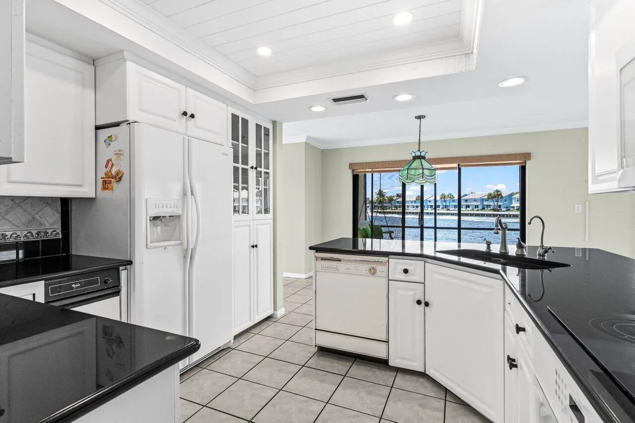 1102 Highland Beach Drive, #1w
