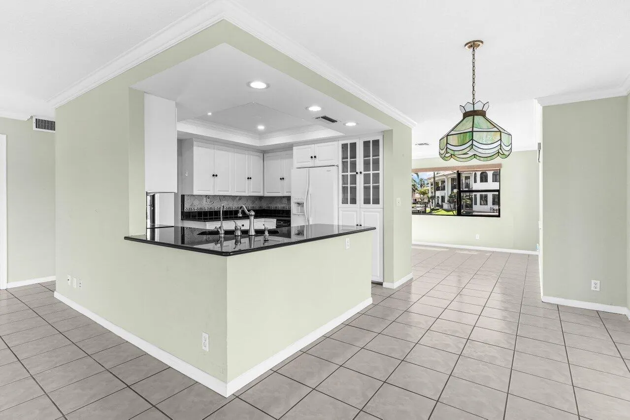 1102 Highland Beach Drive, #1w