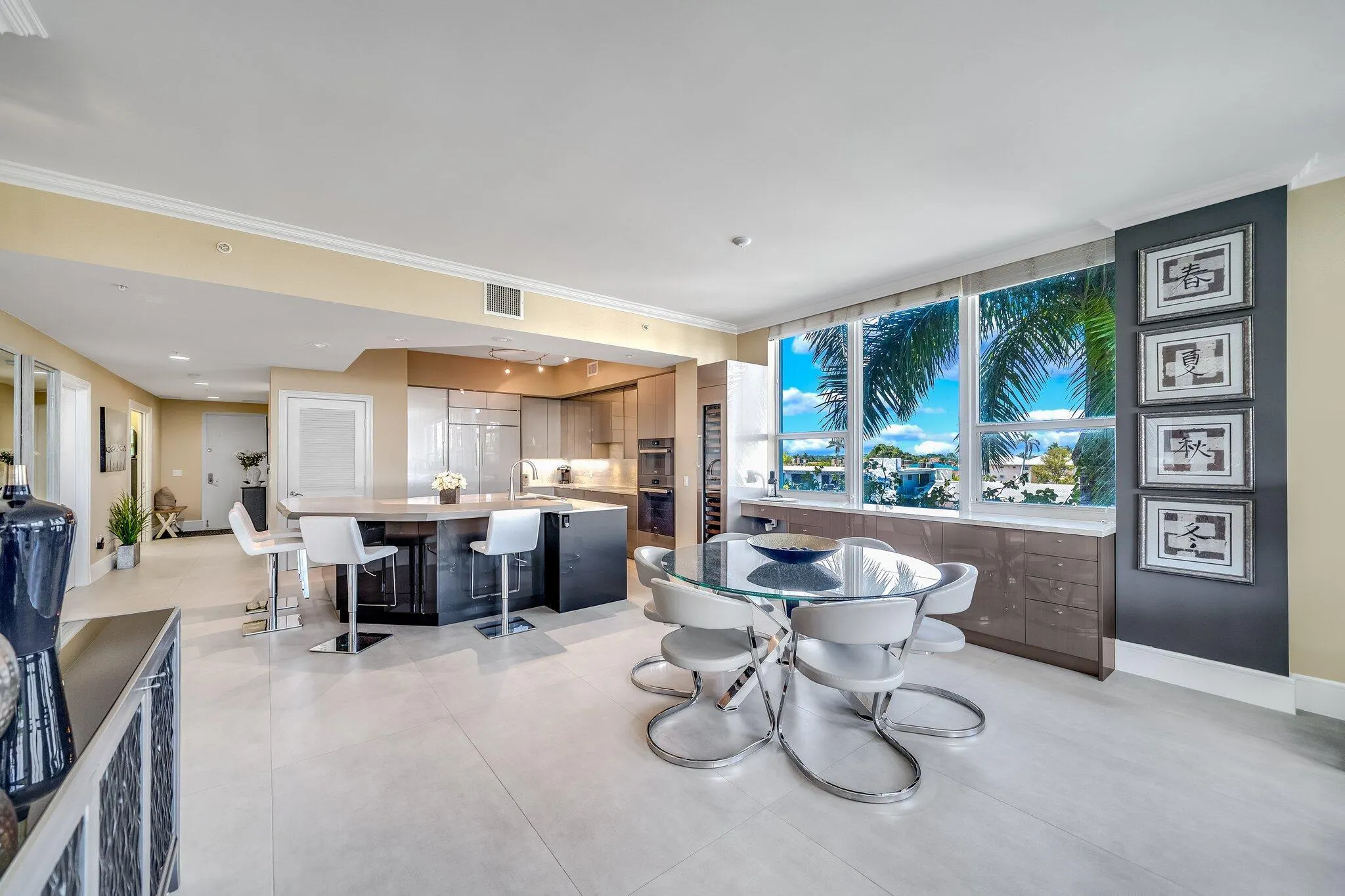 701 SE 21st Avenue, #301