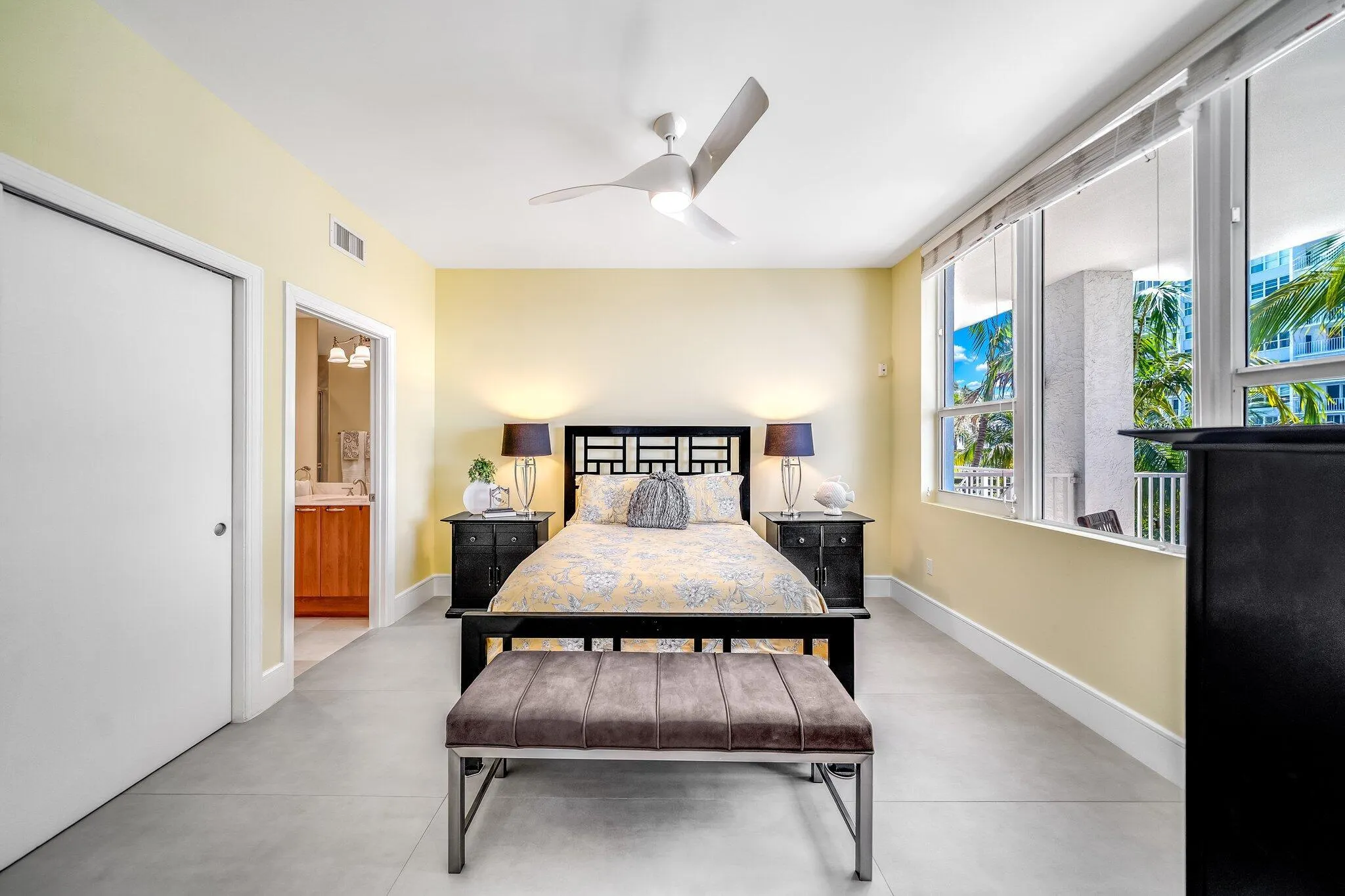 701 SE 21st Avenue, #301