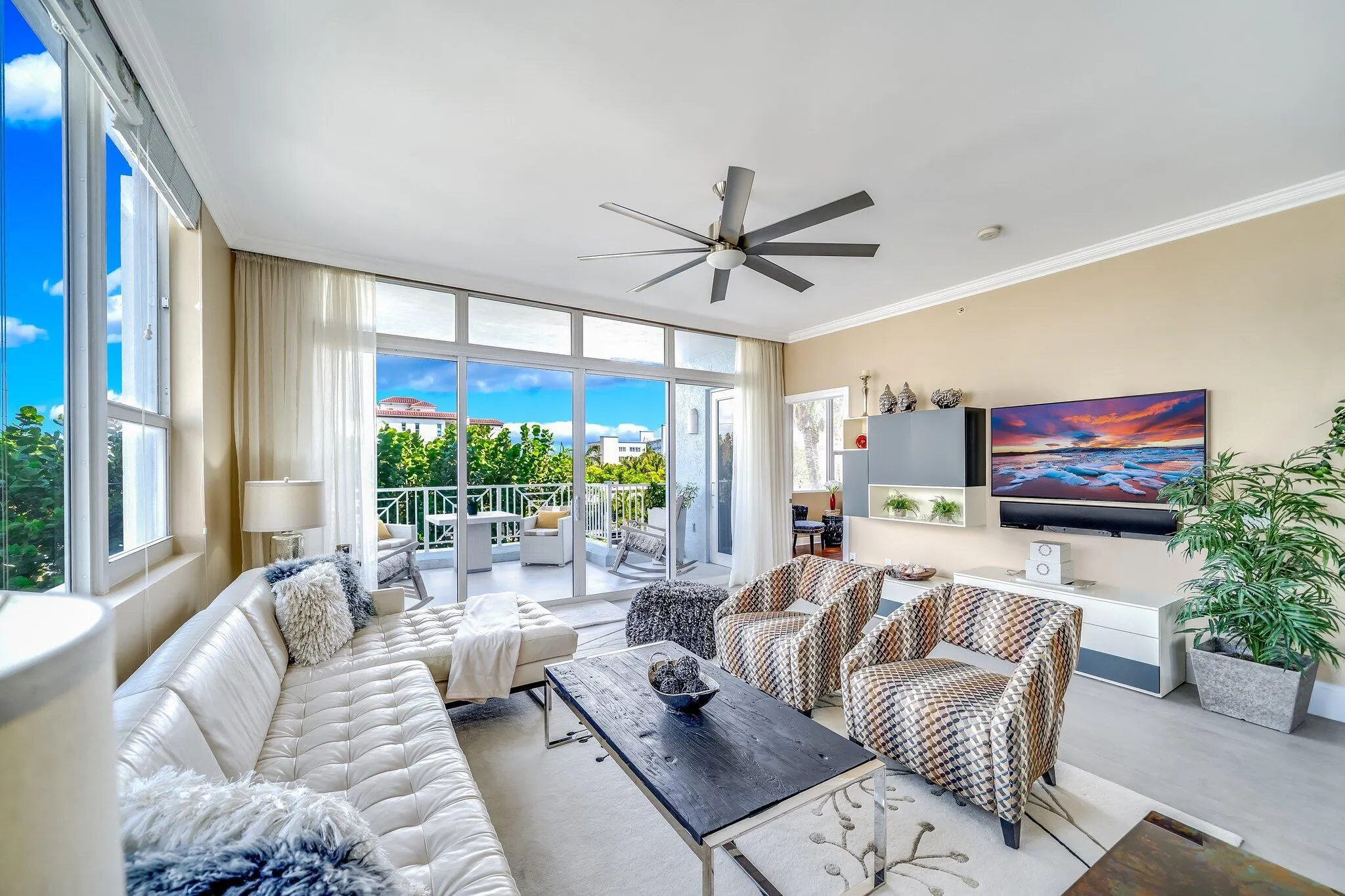 701 SE 21st Avenue, #301