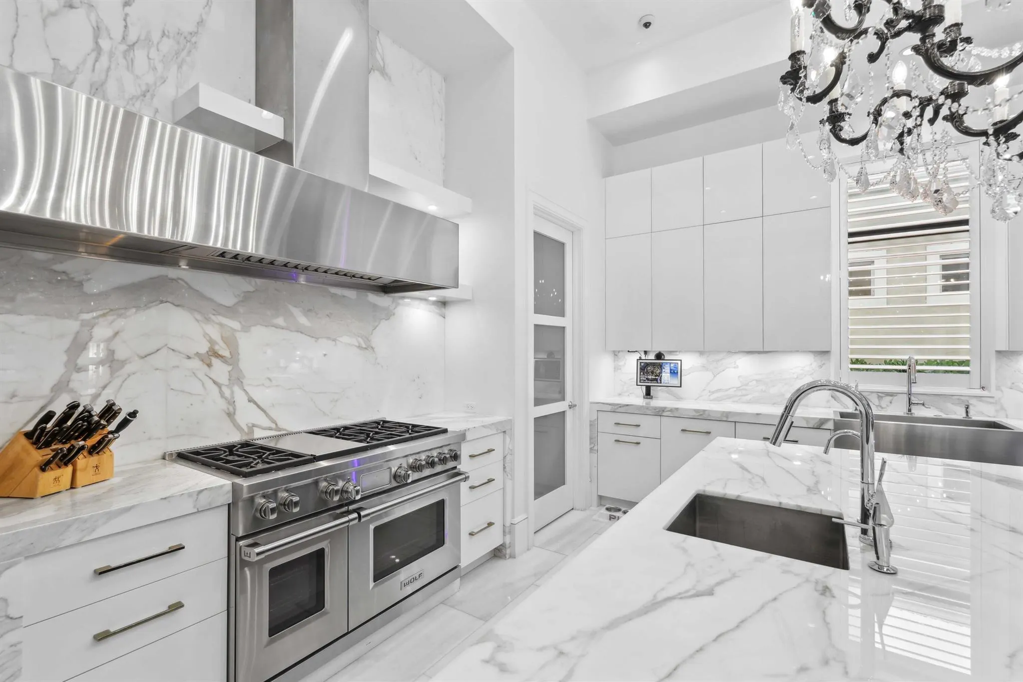 8388 Del Prado Drive