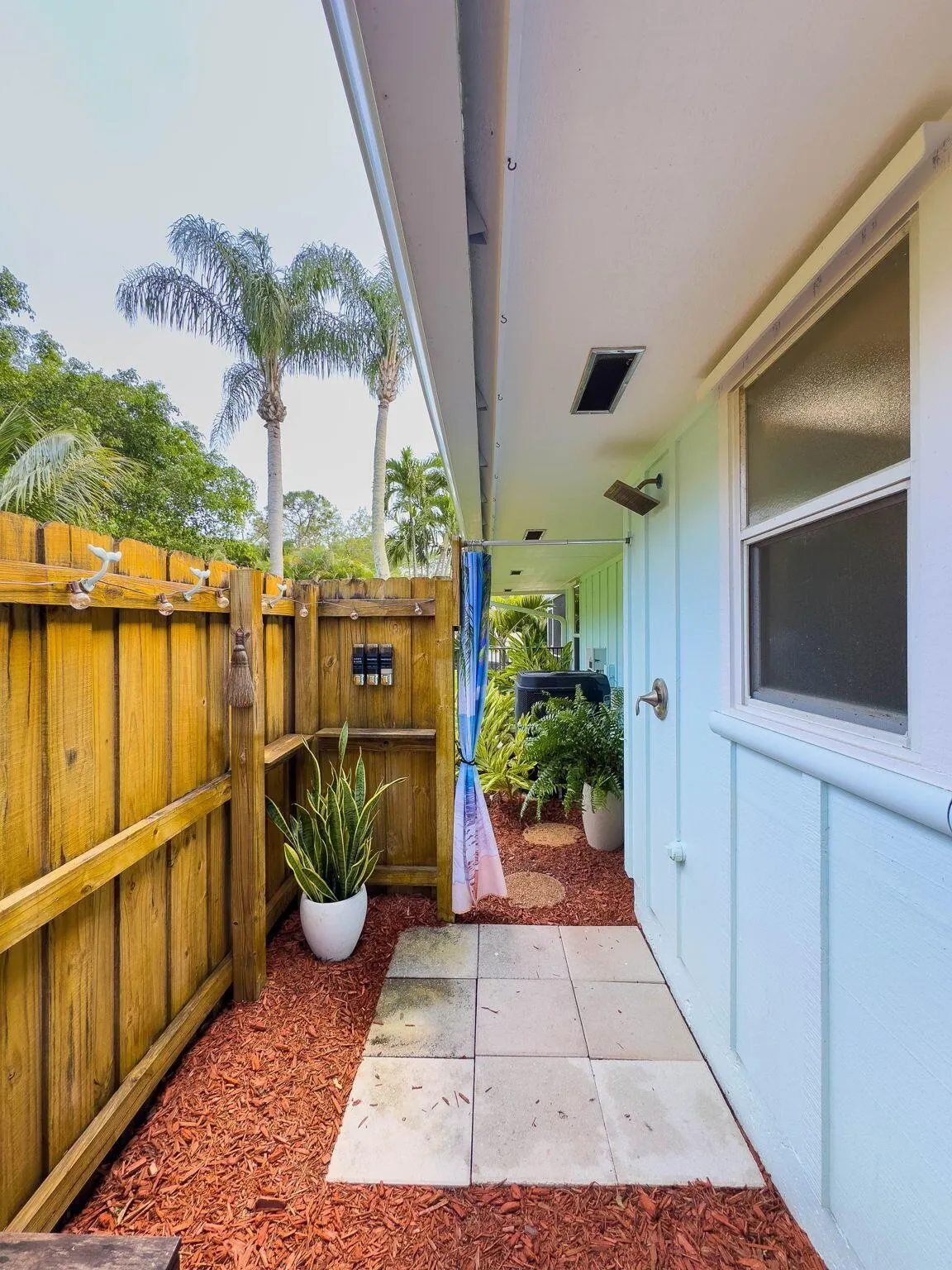 19570 Trails End Ter Terrace