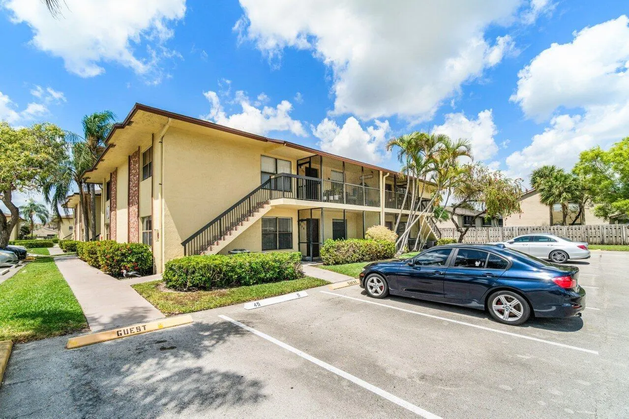 10029 Winding Lake Road, #101