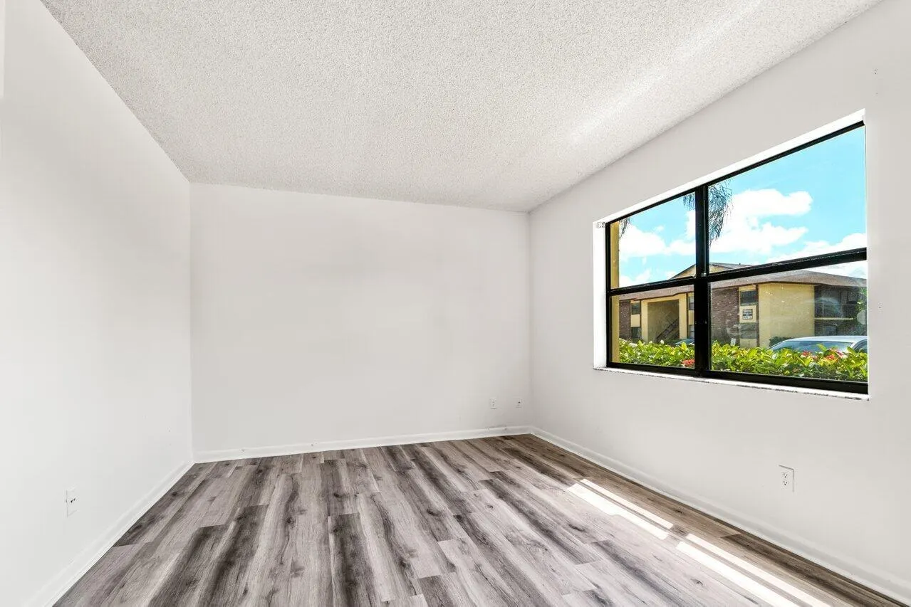 10029 Winding Lake Road, #101