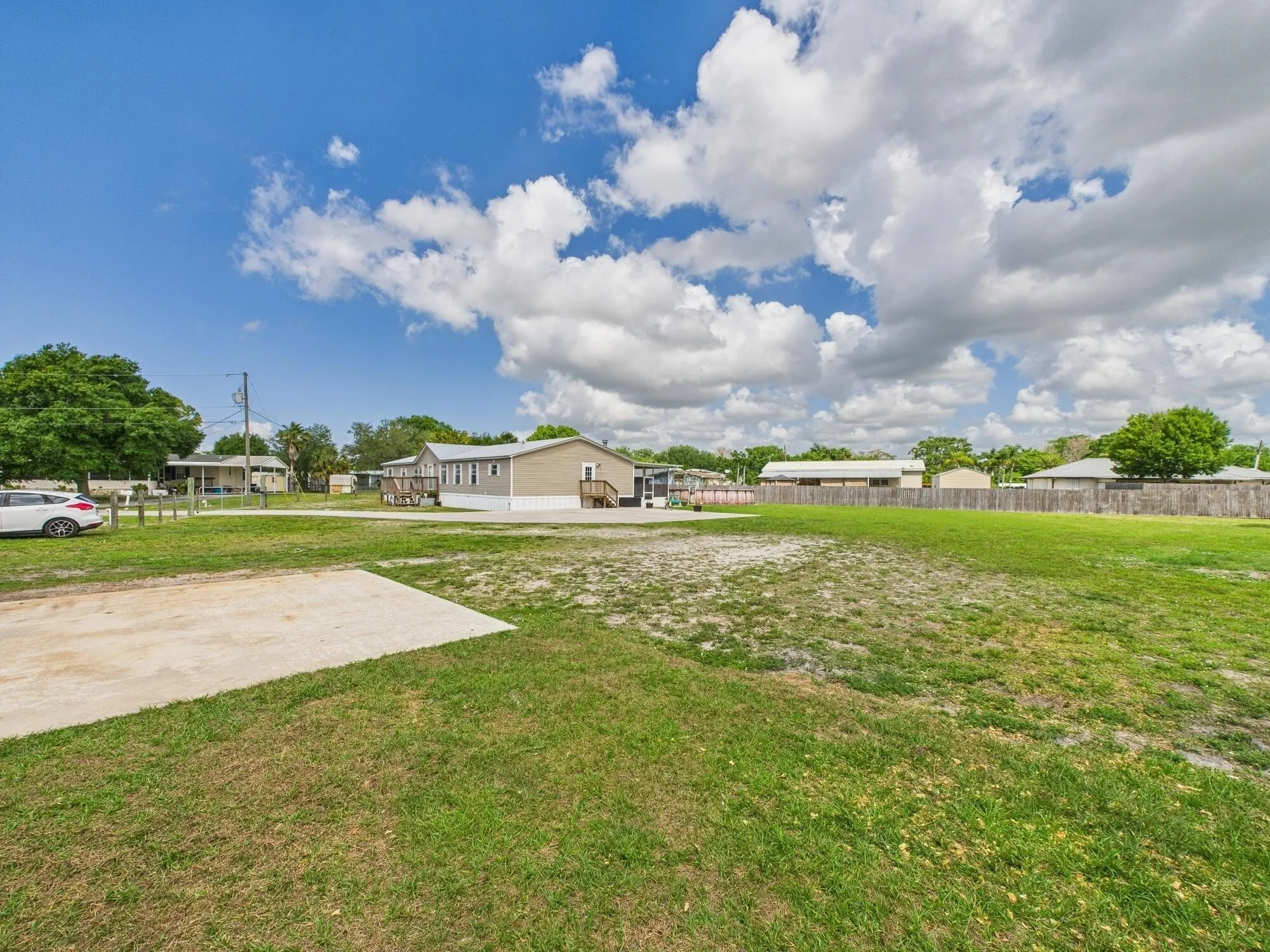 2452 SE 21st Terrace