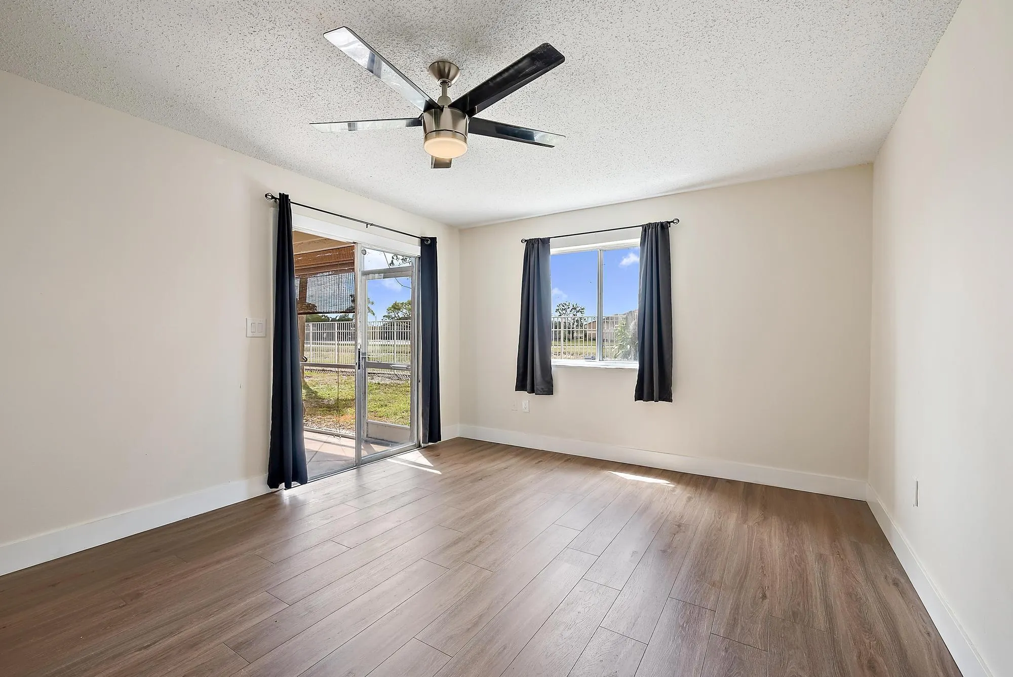 6120 NE Forest Hill Boulevard, #103