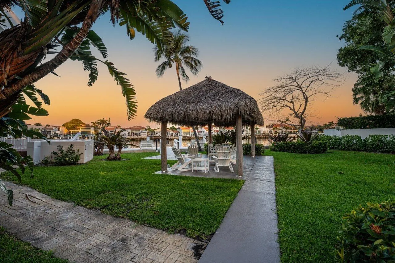 2917 S Ocean Boulevard, #104