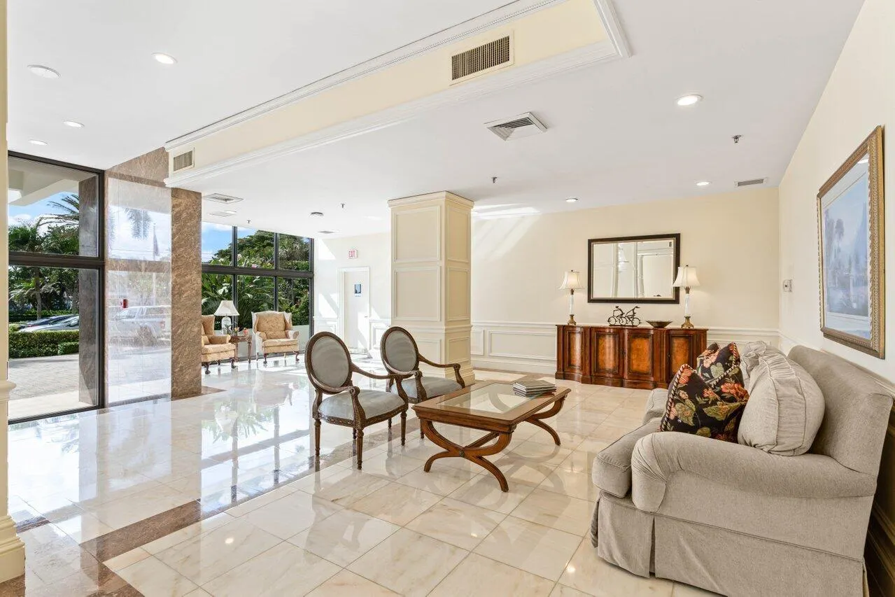 2917 S Ocean Boulevard, #104