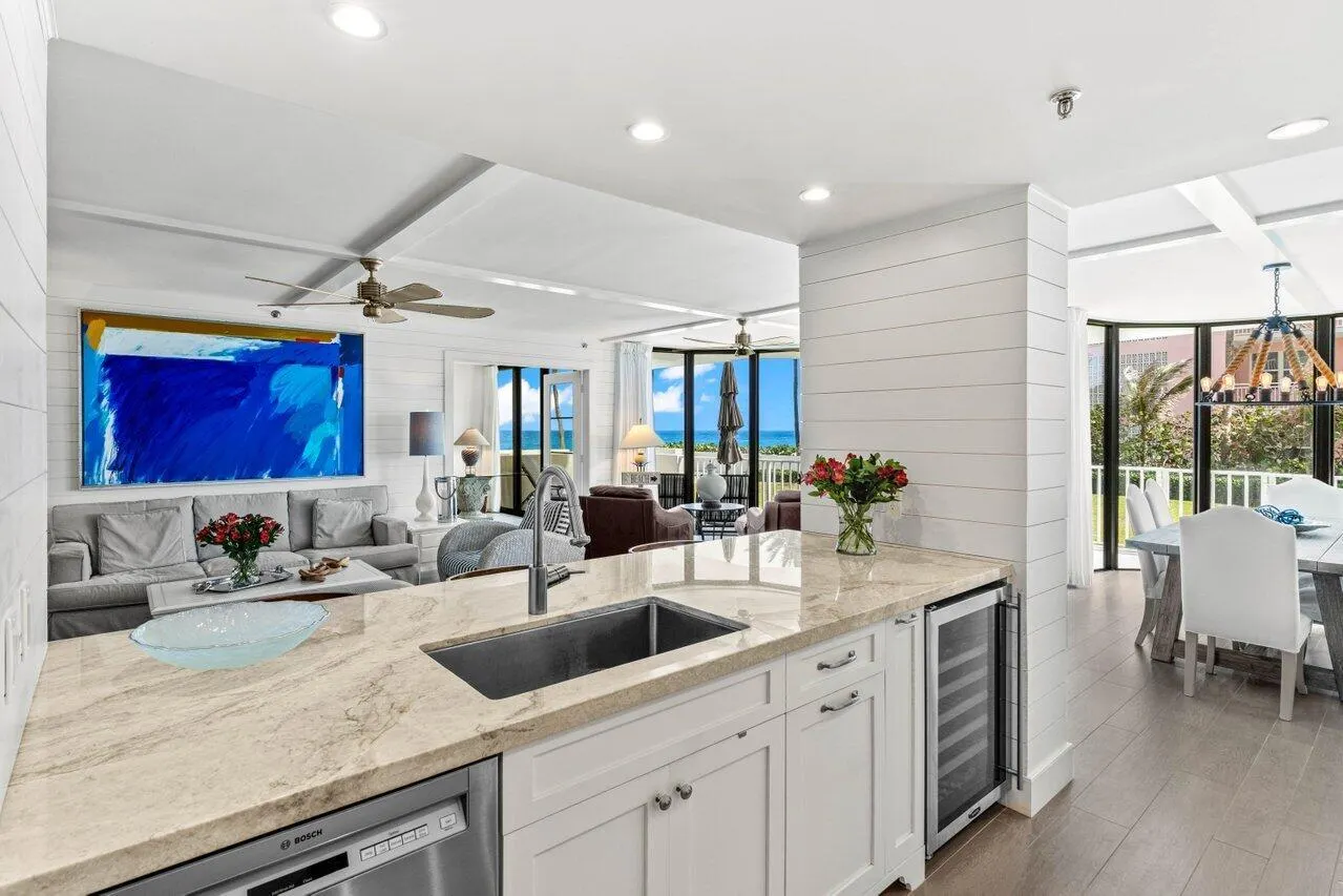 2917 S Ocean Boulevard, #104